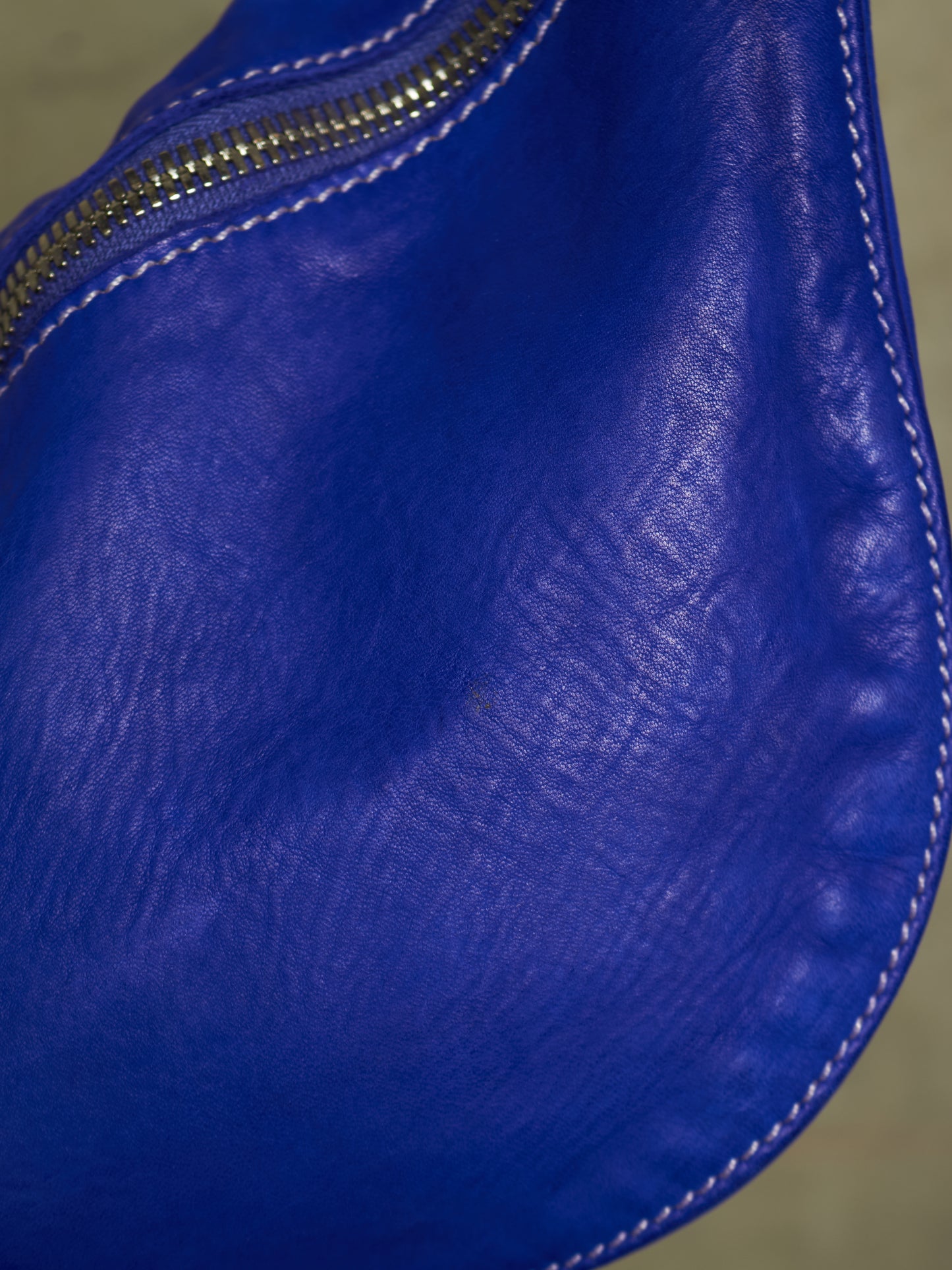 GUIDI ‘Q10M CO78T’ Deep Blue Full-grain Horse Leather Belt Bag