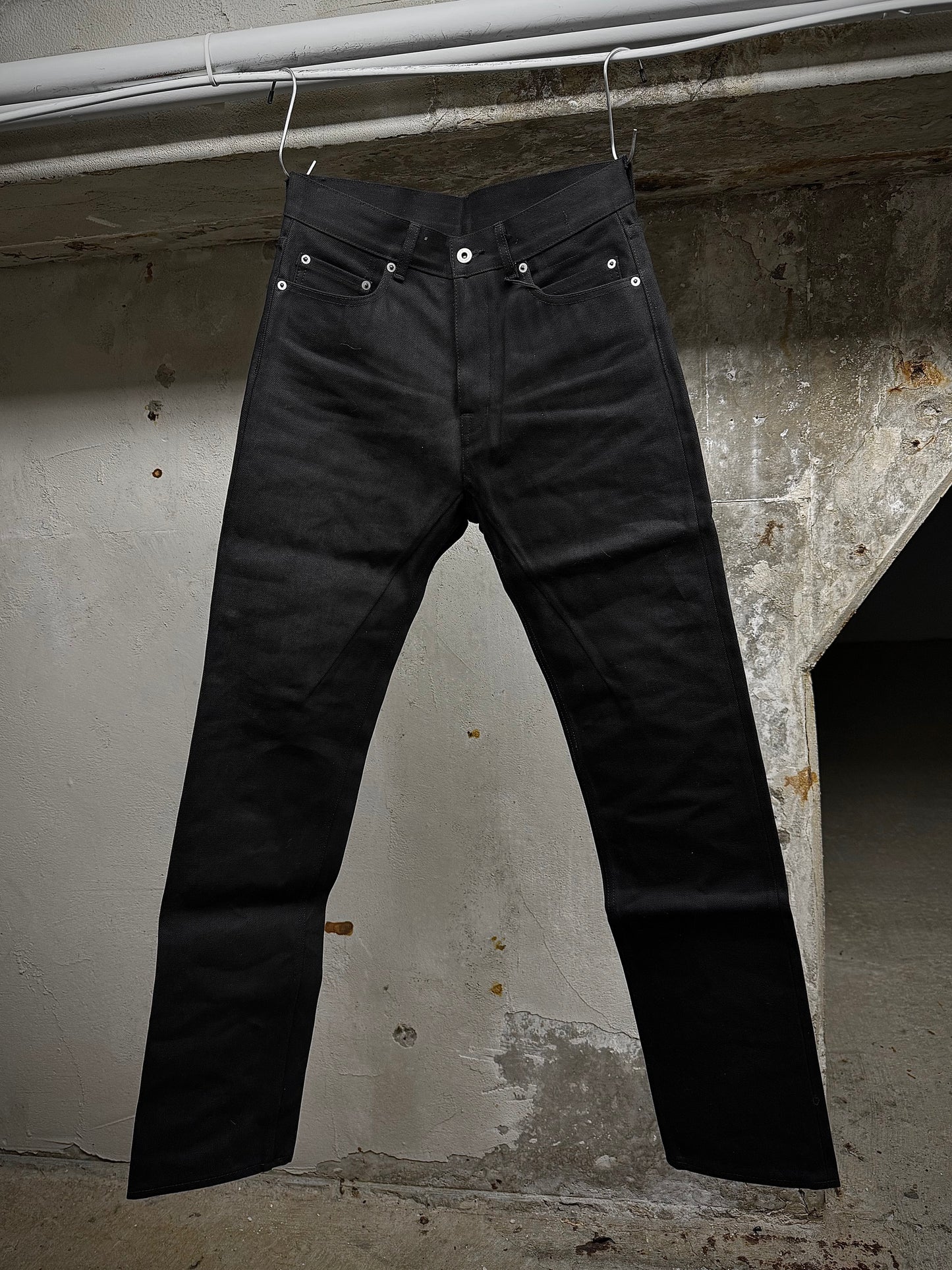 Rick Owens DRKSHDW AW23 "LUXOR" 16oz Japanese Selvedge 'Detroit Cut' Denim | Archive Fashion Toronto