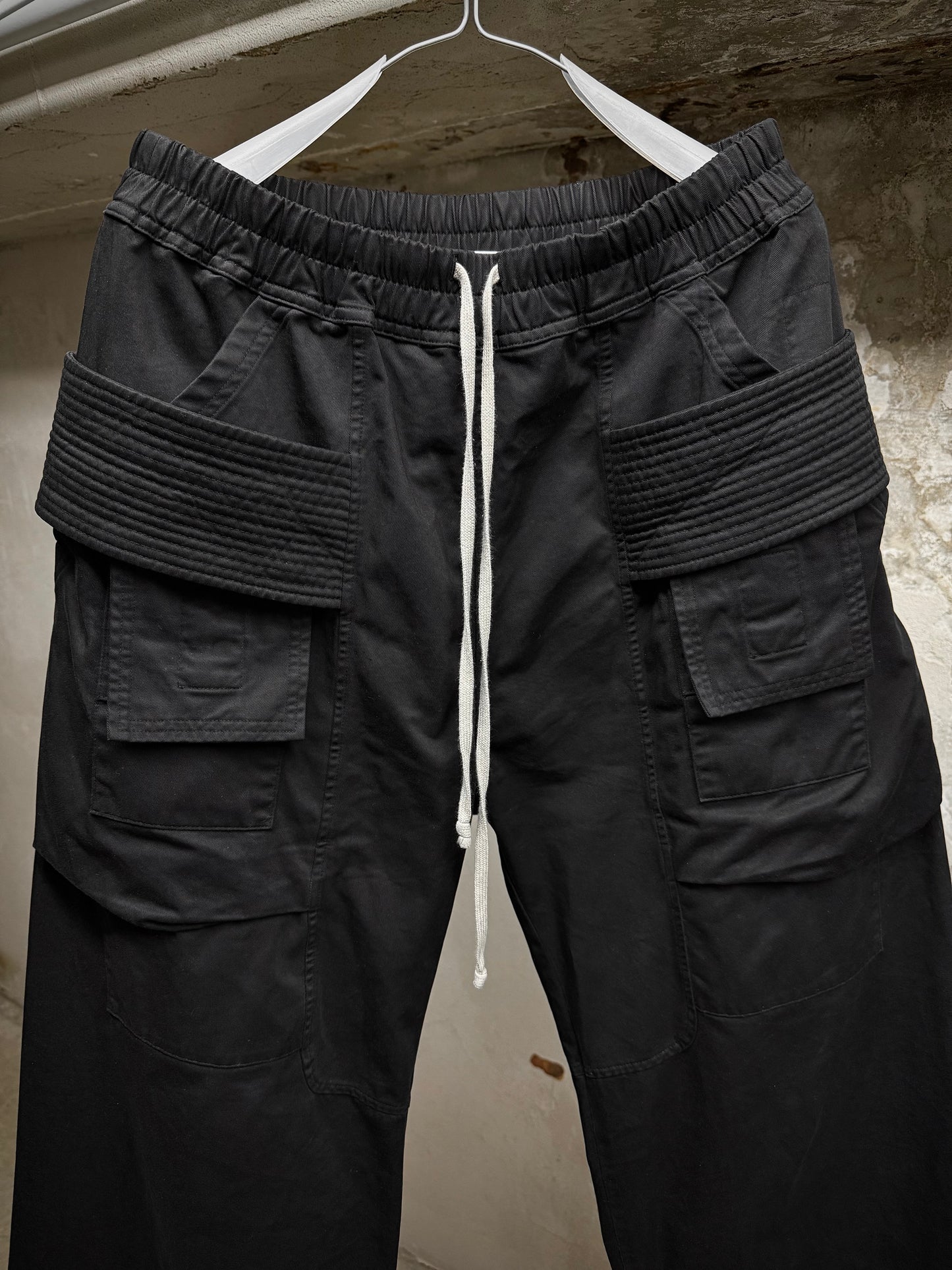 Rick Owens DRKSHDW AW24 "PORTERVILLE" Creatch Wide Cargo Pants detail | DRIEW GARMENTS