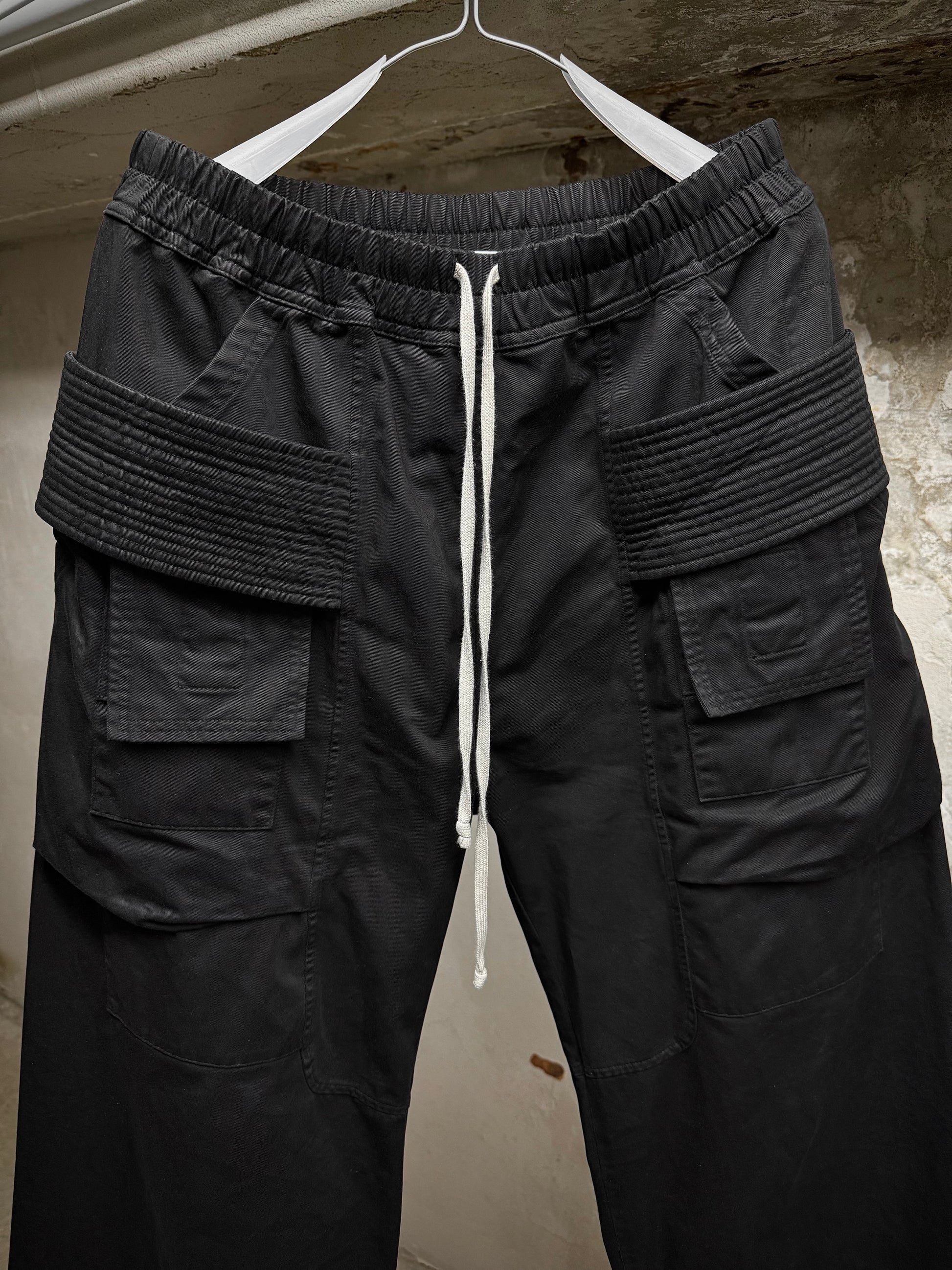 Rick Owens DRKSHDW AW24 "PORTERVILLE" Creatch Wide Cargo Pants detail | DRIEW GARMENTS
