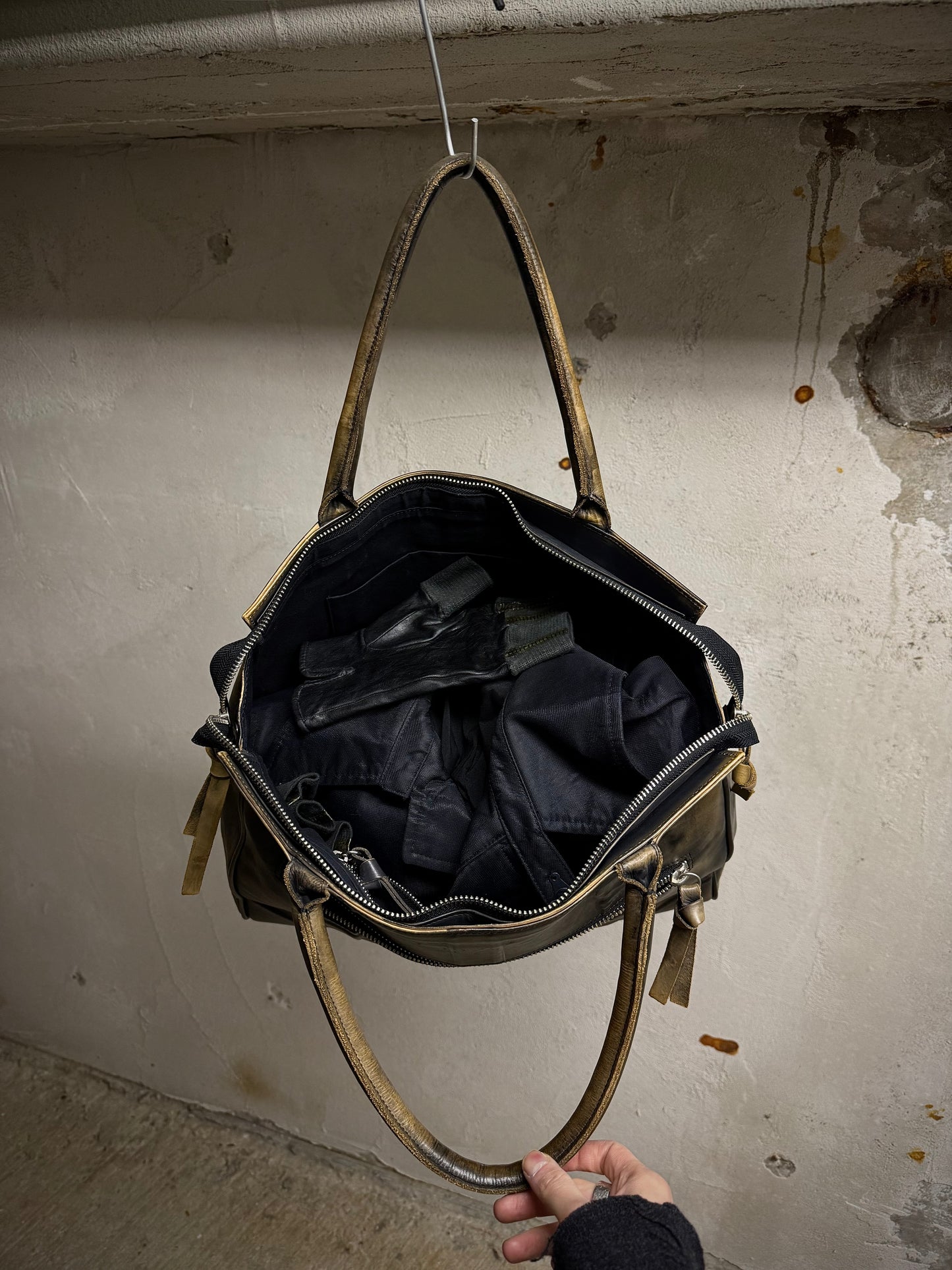 Mihara Yasuhiro AW11 'Aburidashi' Embossed Patina Mustard Kip Leather Briefcase detail | DRIEW GARMENTS