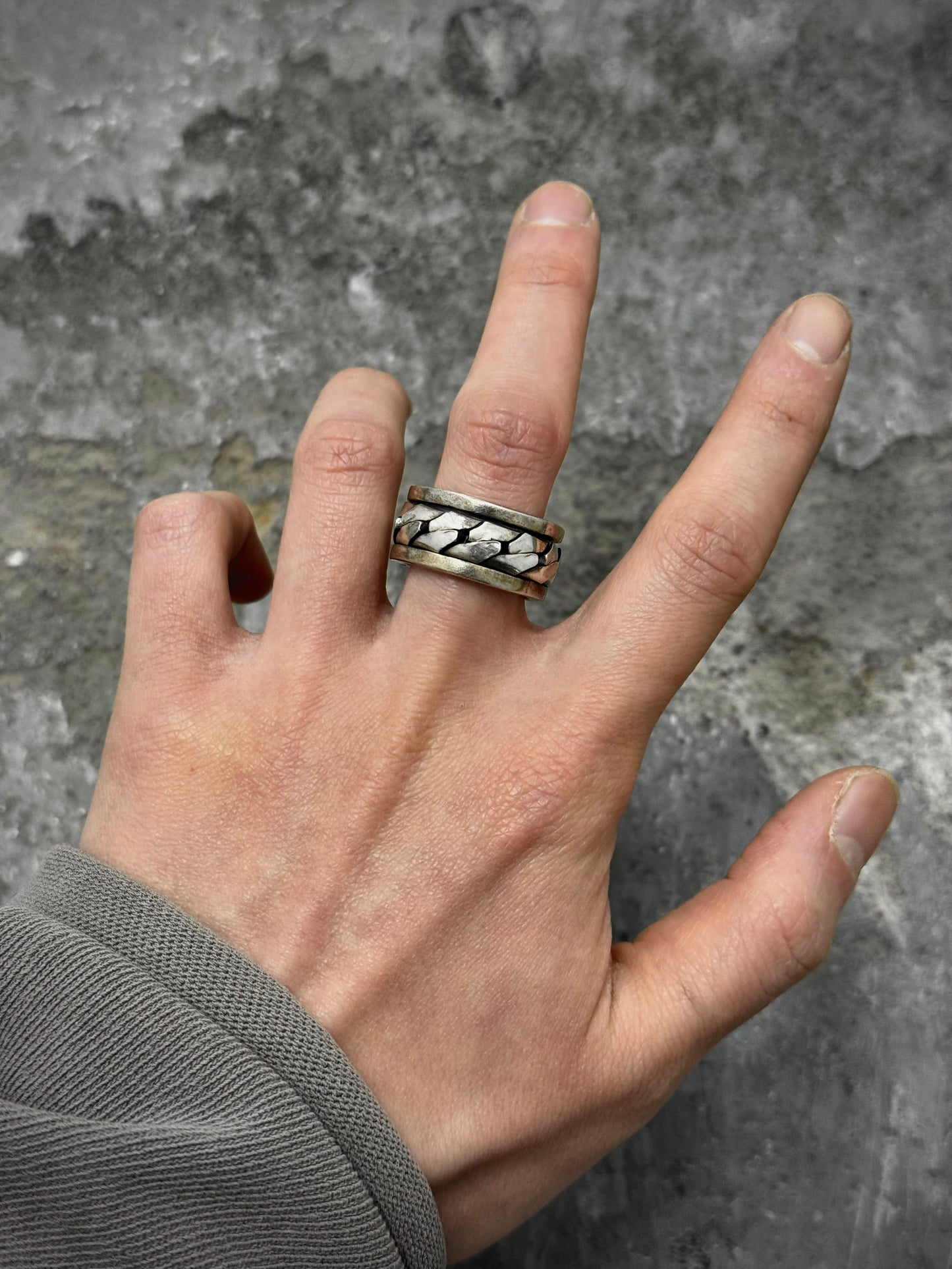 Emanuele Bicocchi .925 Silver Braided Ring detail | DRIEW GARMENTS