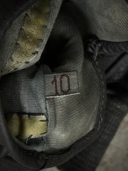 Carol Christian Poell 'AM/2457 ROOMS-PTC/010' Disparate Leather Gloves detail | DRIEW GARMENTS