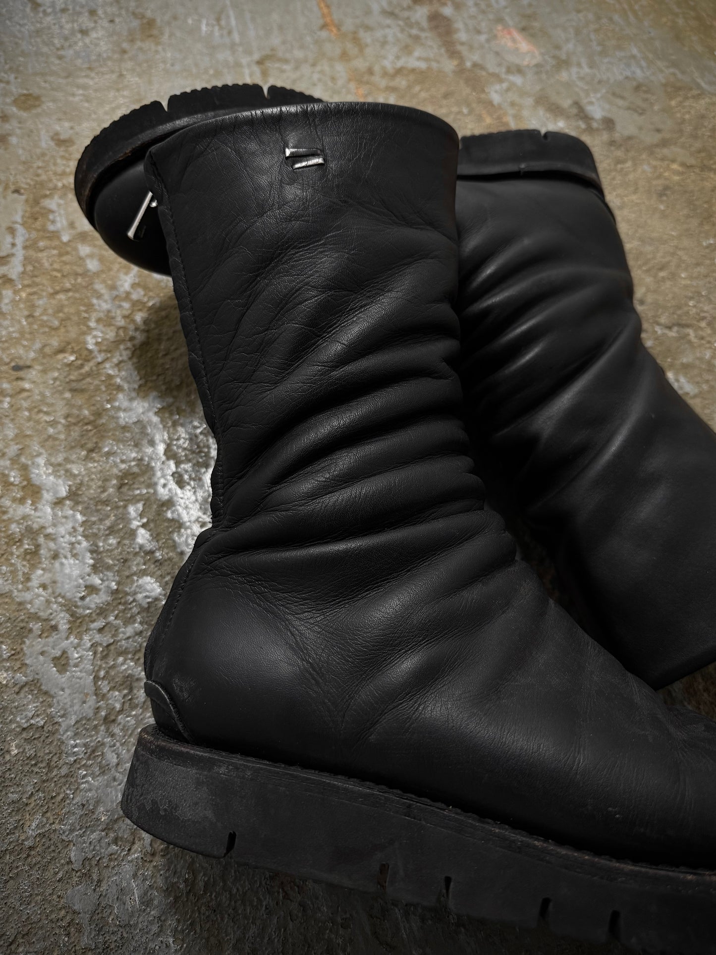 the last conspiracy AW20 'TLC1471' Back Zip Calf Leather Boots detail | DRIEW GARMENTS