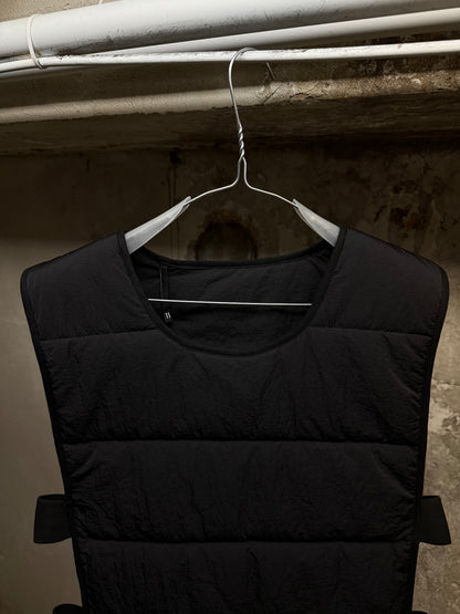 Boris Bidjan Saberi 11 by Boris Bidjan Saberi AW20 PrimaLoft Crinkled Nylon Padded Vest detail | DRIEW GARMENTS