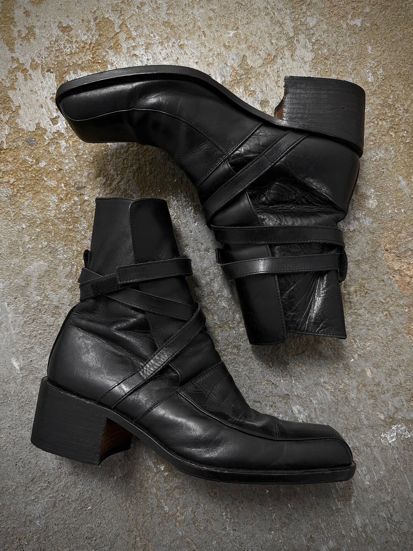 alfredoBANNISTER 00s Chunky Heel Velcro Strap Calf Leather Boots