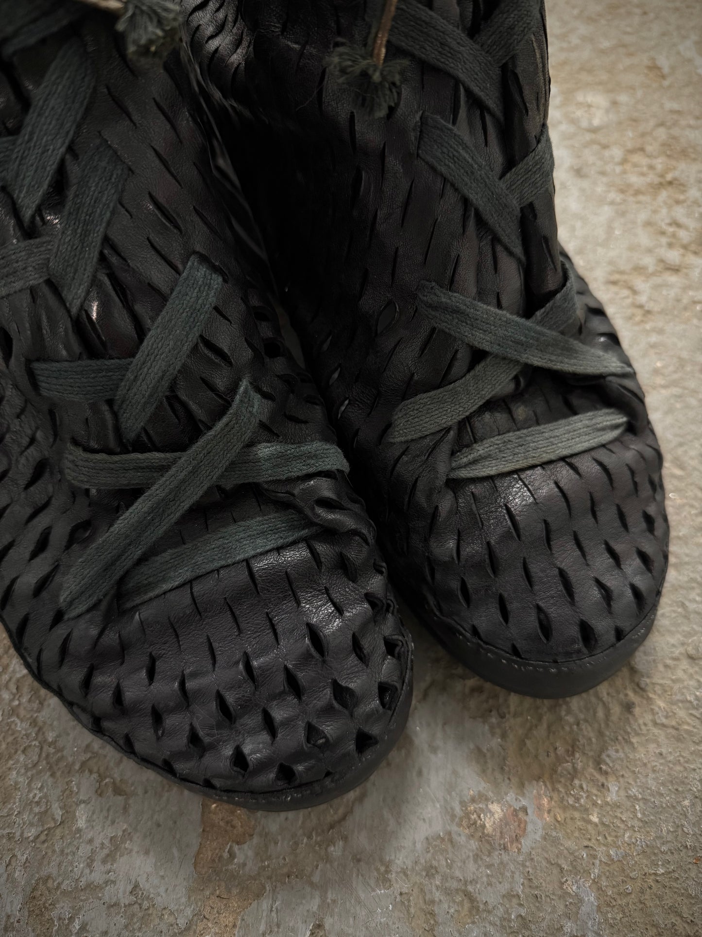 Carol Christian Poell 'AM/2686C ROOMS-PTC/010' Kangaroo Leather Laser Cut U-Sole Drip Sneakers