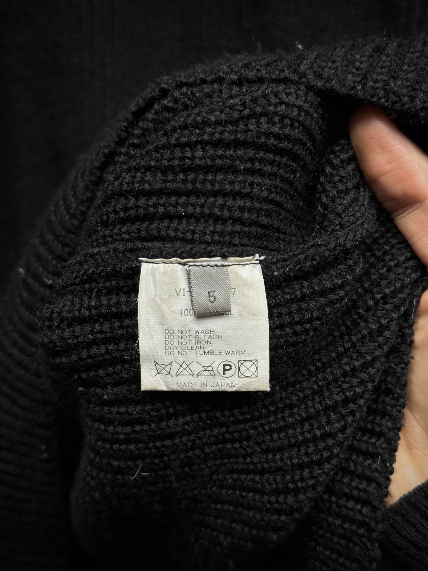 The Viridi-Anne Early 2010s Oversized Hooded Wool Knit Long-sleeves