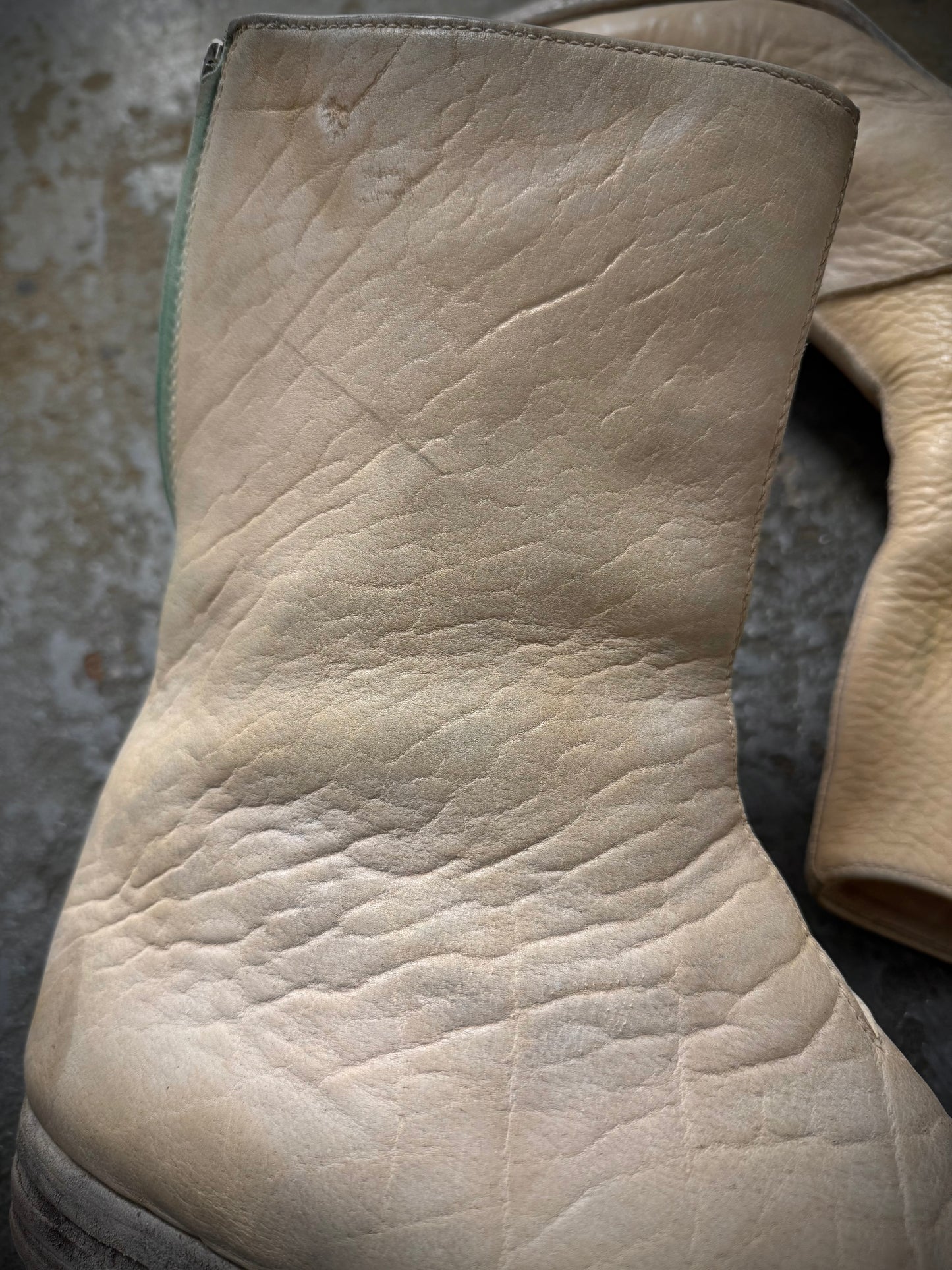 Carol Christian Poell ‘AM/2061L BIUS-PTC/1’ Object-dyed Bison Leather Tornado Zip Boots