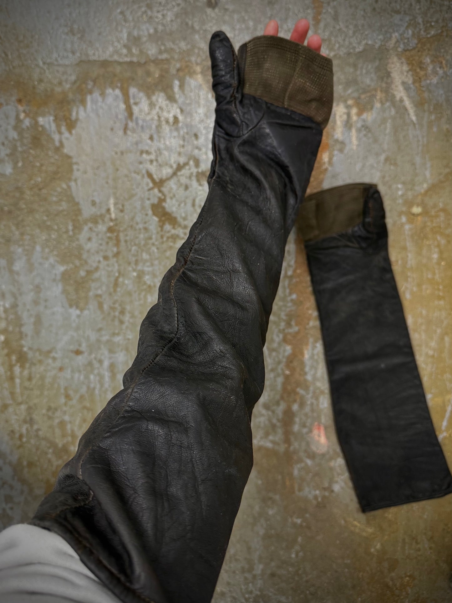 Carol Christian Poell Early 00s Elbow Length Kangaroo Leather Fingerless Gloves