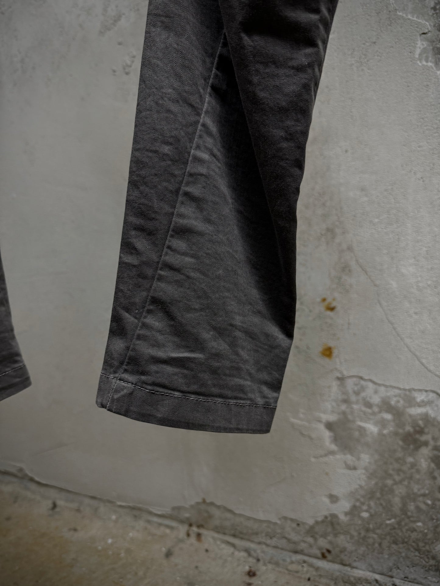 Julius_7 SS16 "sefiroth;" Grey Drop-crotch J-Cut 5oz Skinny Denim