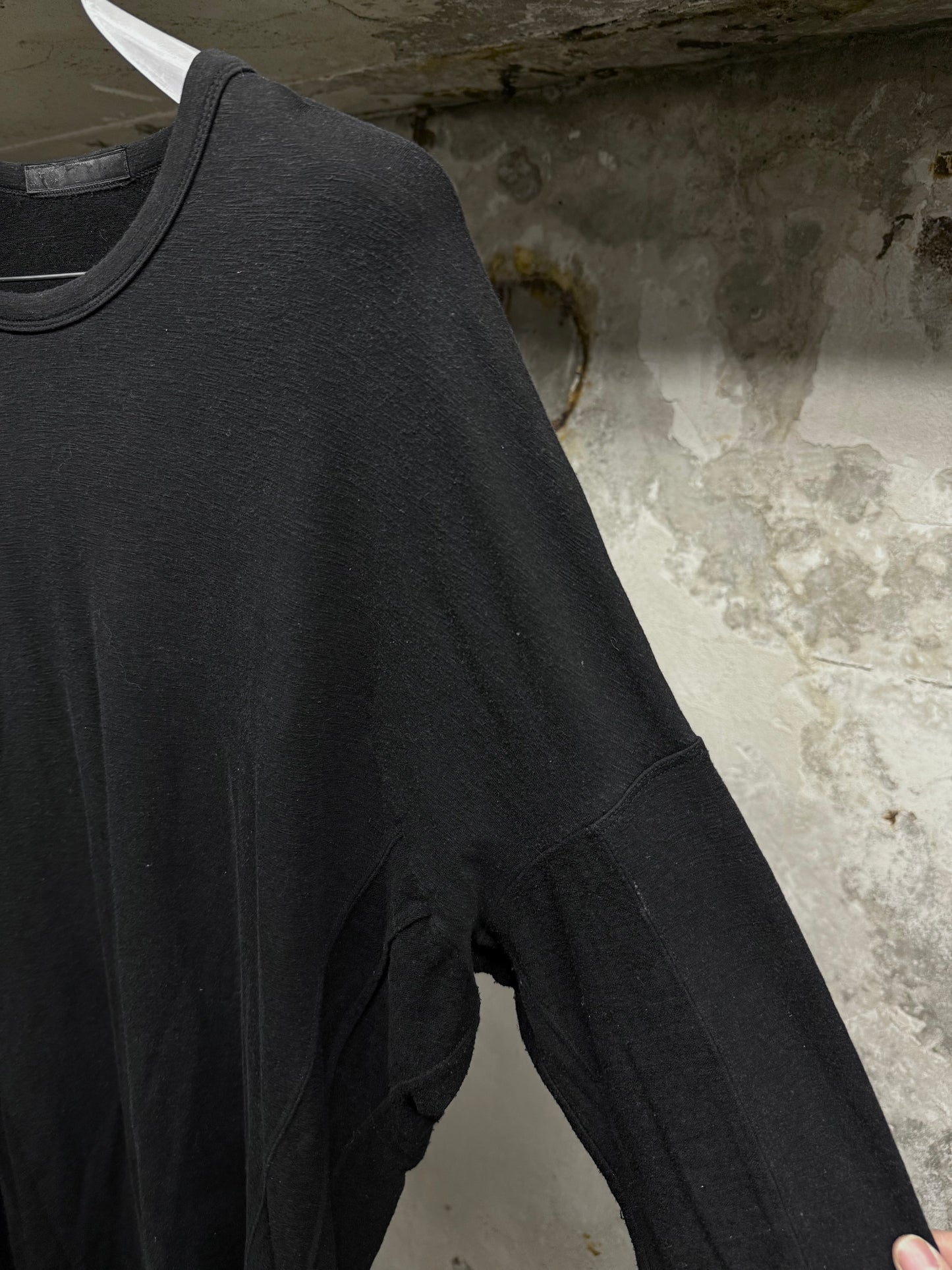 Julius_7 SS12 "edge;" Cupro Linen Multi Panel Long-sleeves