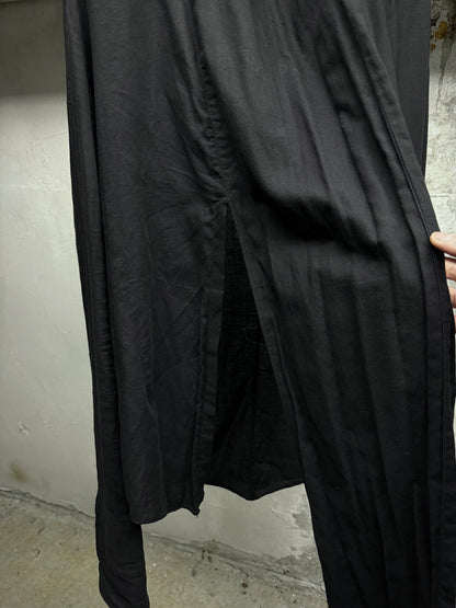 Julius_7 AW07 "UNTITLED;" Open Front Attached Scarf Long-sleeves