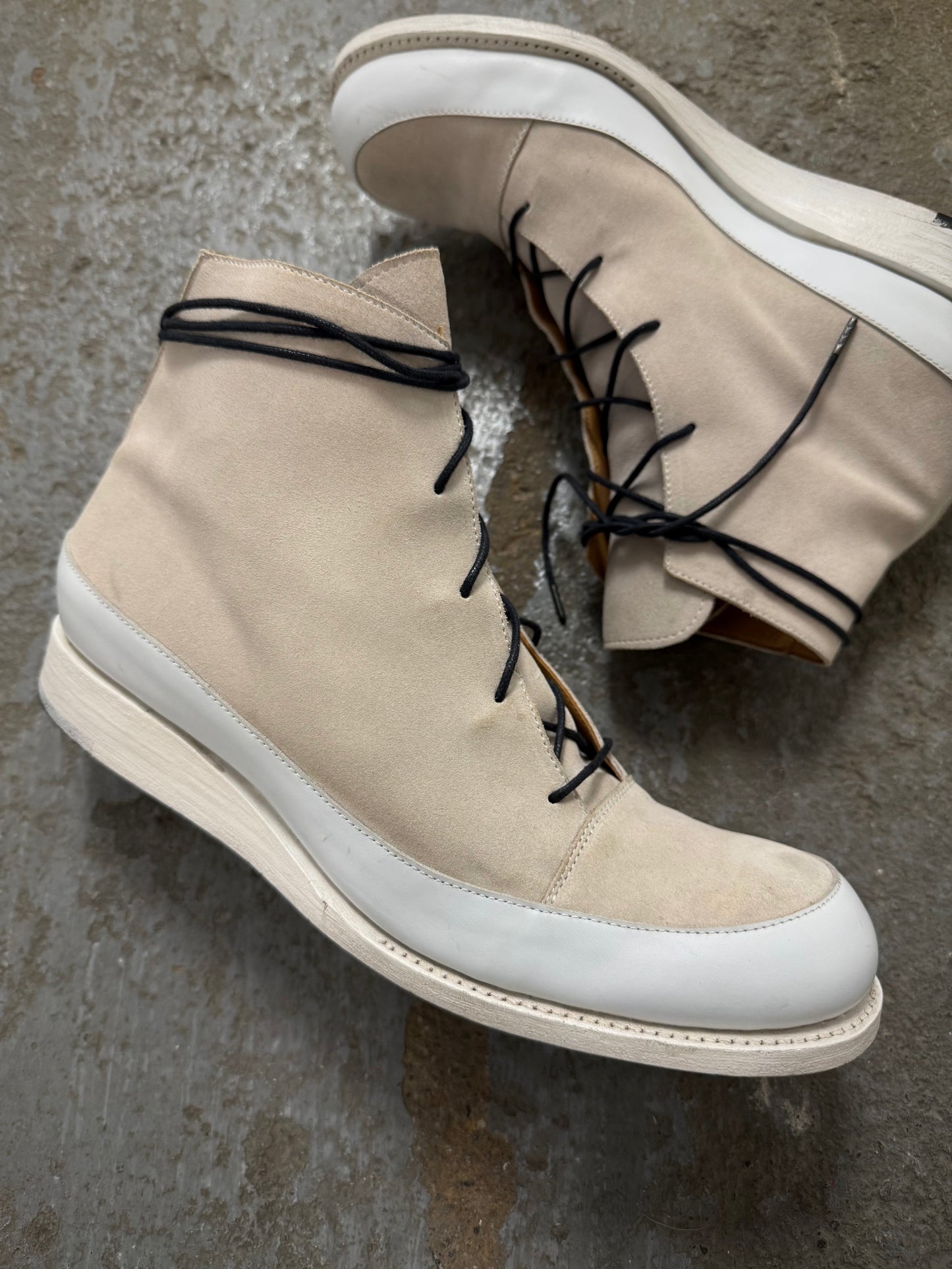 A. McDONALD SHOEMAKER x SONG FOR THE MUTE 2010s Beige Reverse Calf Leather Sneakerboot