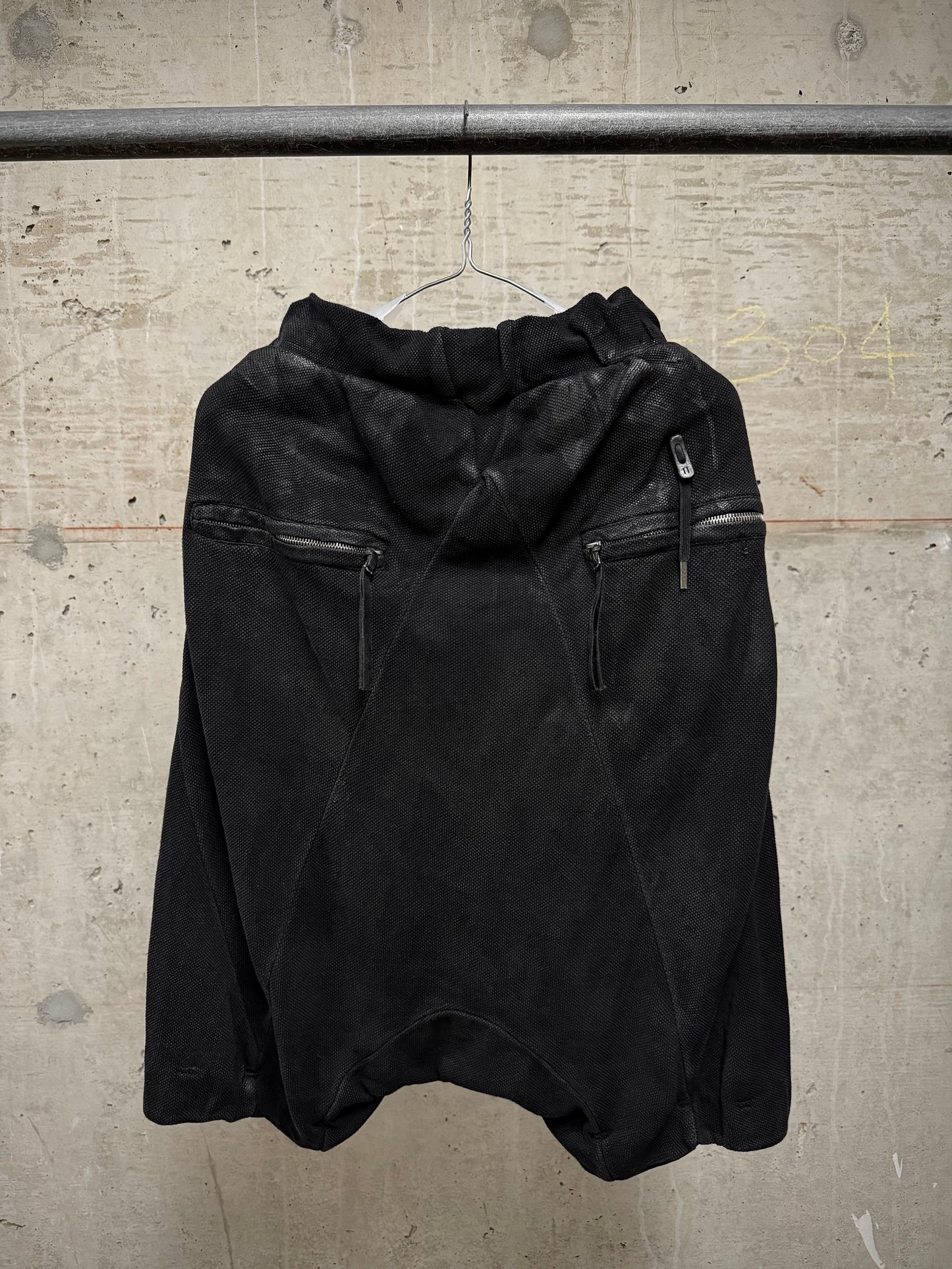 Boris Bidjan Saberi SS17 ‘P15-F0503M’ Object-dyed Vinyl Processed Military Drop-crotch Shorts