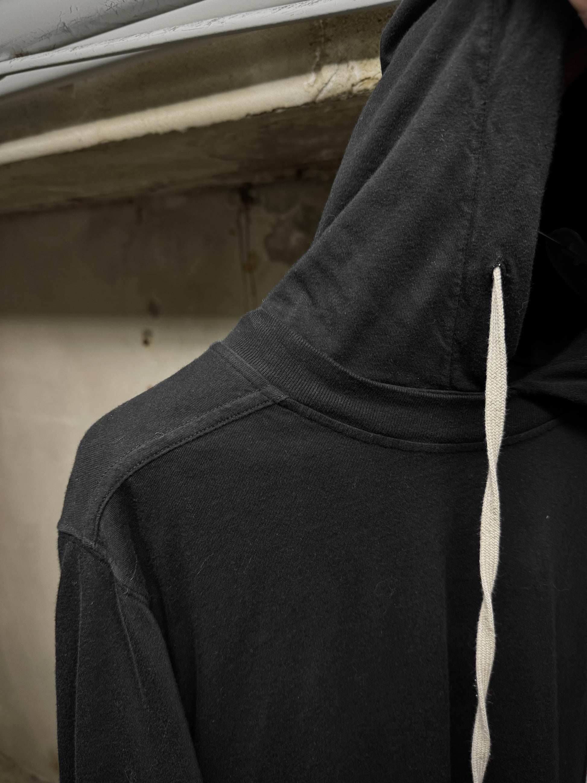 Rick Owens DRKSHDW AW22 "STROBE" Double Layer Hustle Long-sleeve Hoodie detail | DRIEW GARMENTS