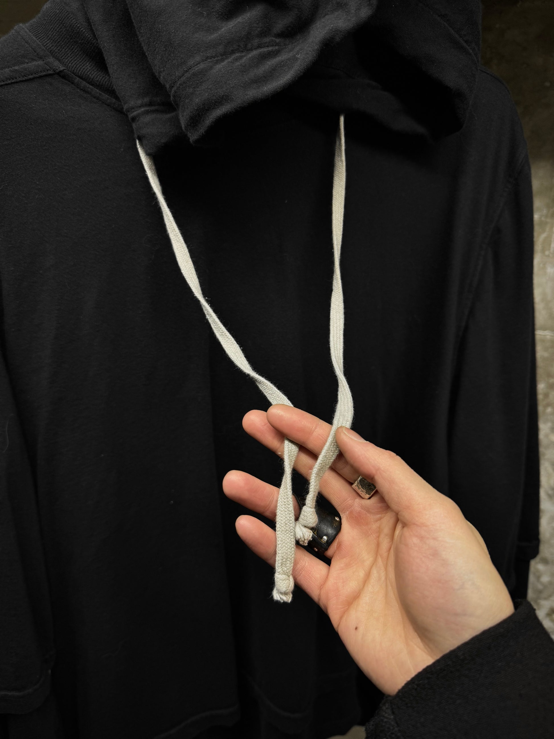 Rick Owens DRKSHDW AW22 "STROBE" Double Layer Hustle Long-sleeve Hoodie detail | DRIEW GARMENTS