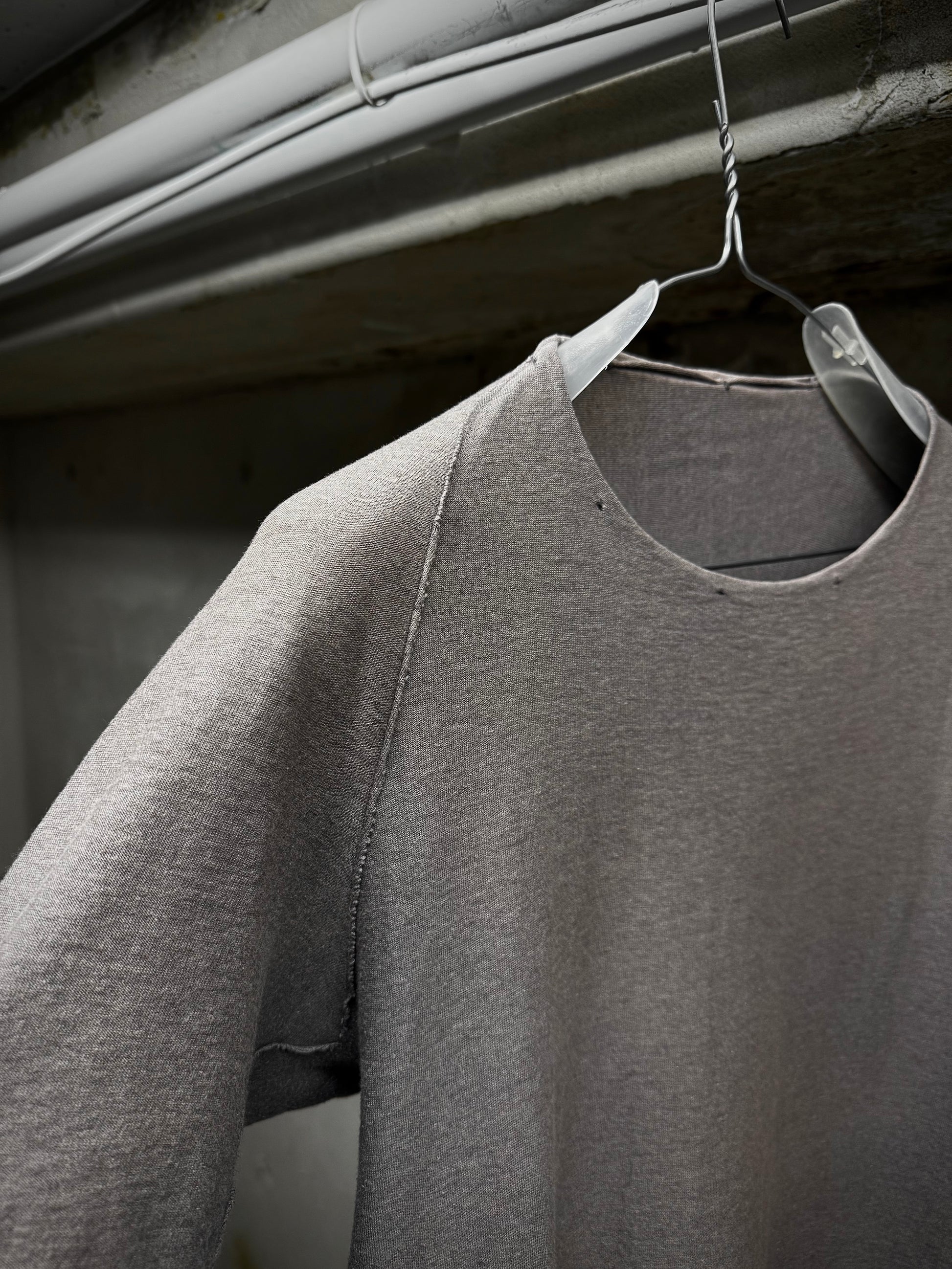 DEVOA 2010s Gradient Grey Raglan Anatomical T-shit detail | DRIEW GARMENTS