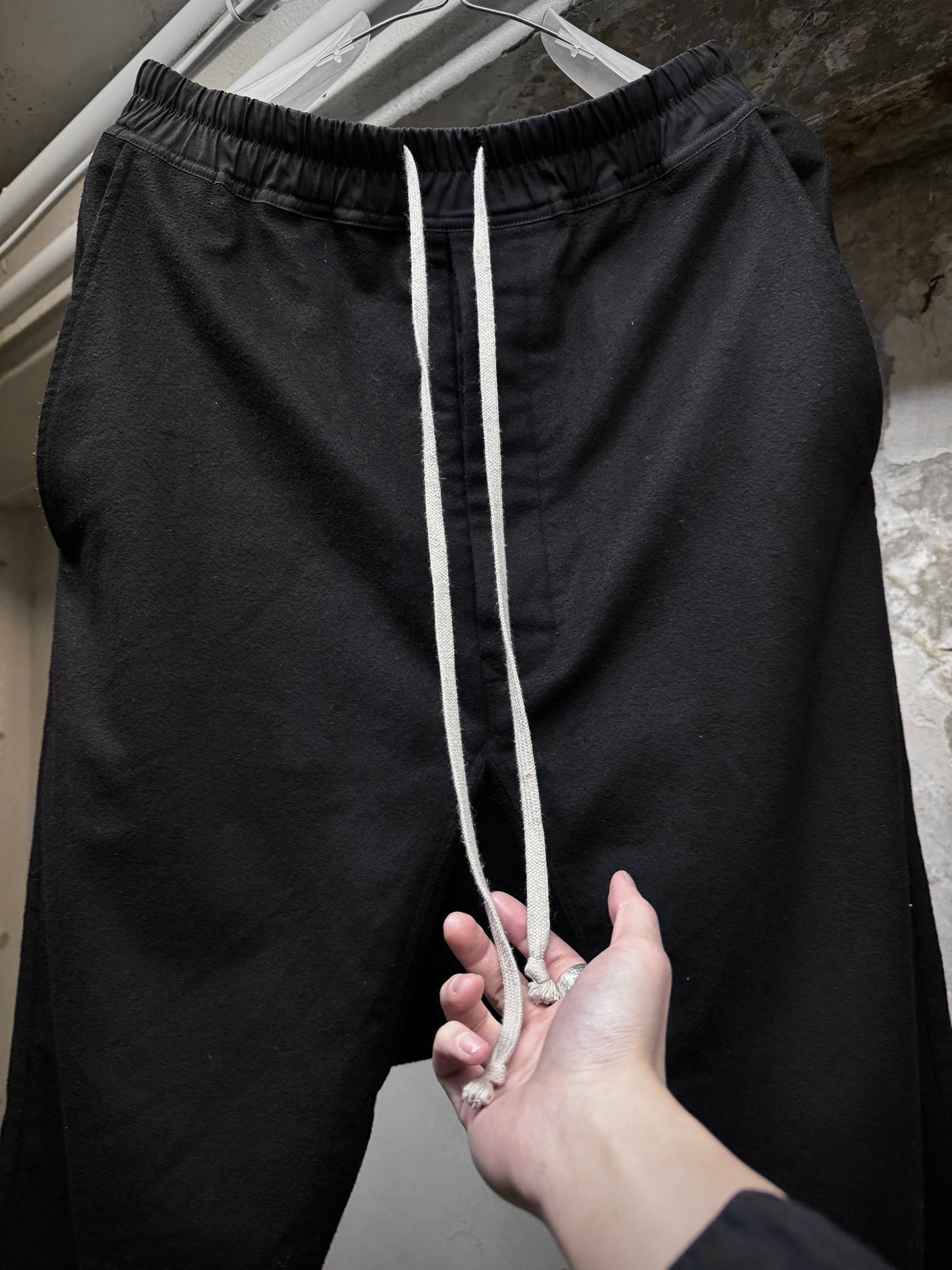 Rick Owens AW15 "SPHINX" Drop-crotch Virgin Wool Capris detail | DRIEW GARMENTS