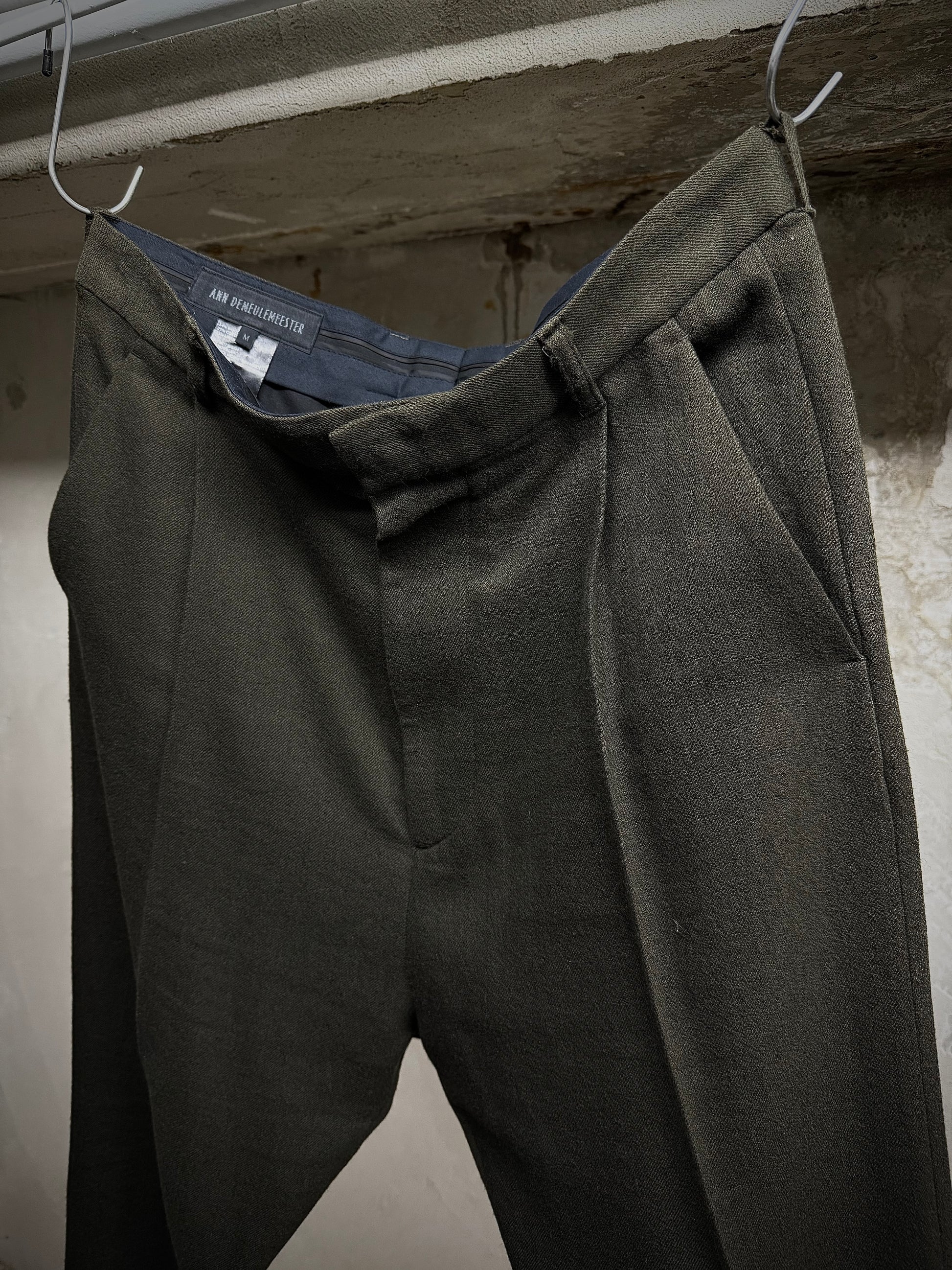 Ann Demeulemeester 2010s Khaki Wool Pleated Dress Pants detail | DRIEW GARMENTS