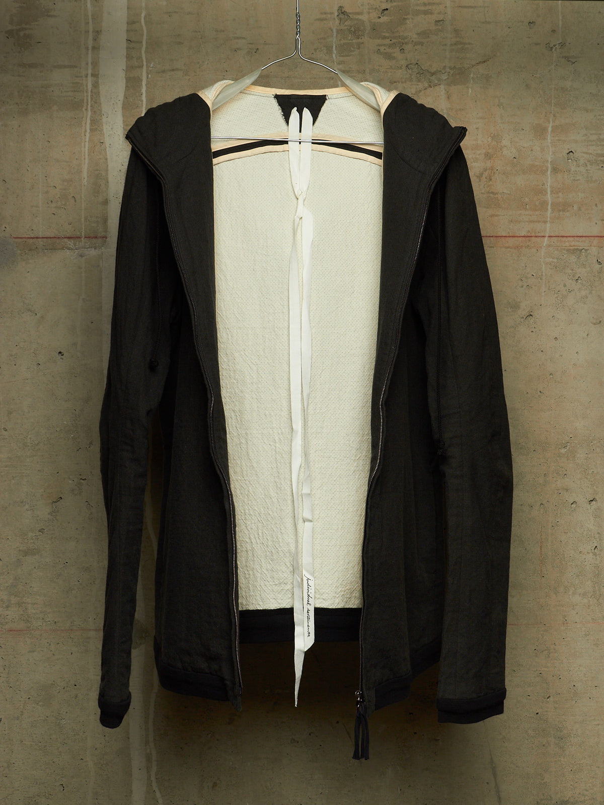 Individual Sentiments AW10-11 'CT13-CL12' Charcoal Grey Cotton Linen Hooded Raglan Zip Jacket