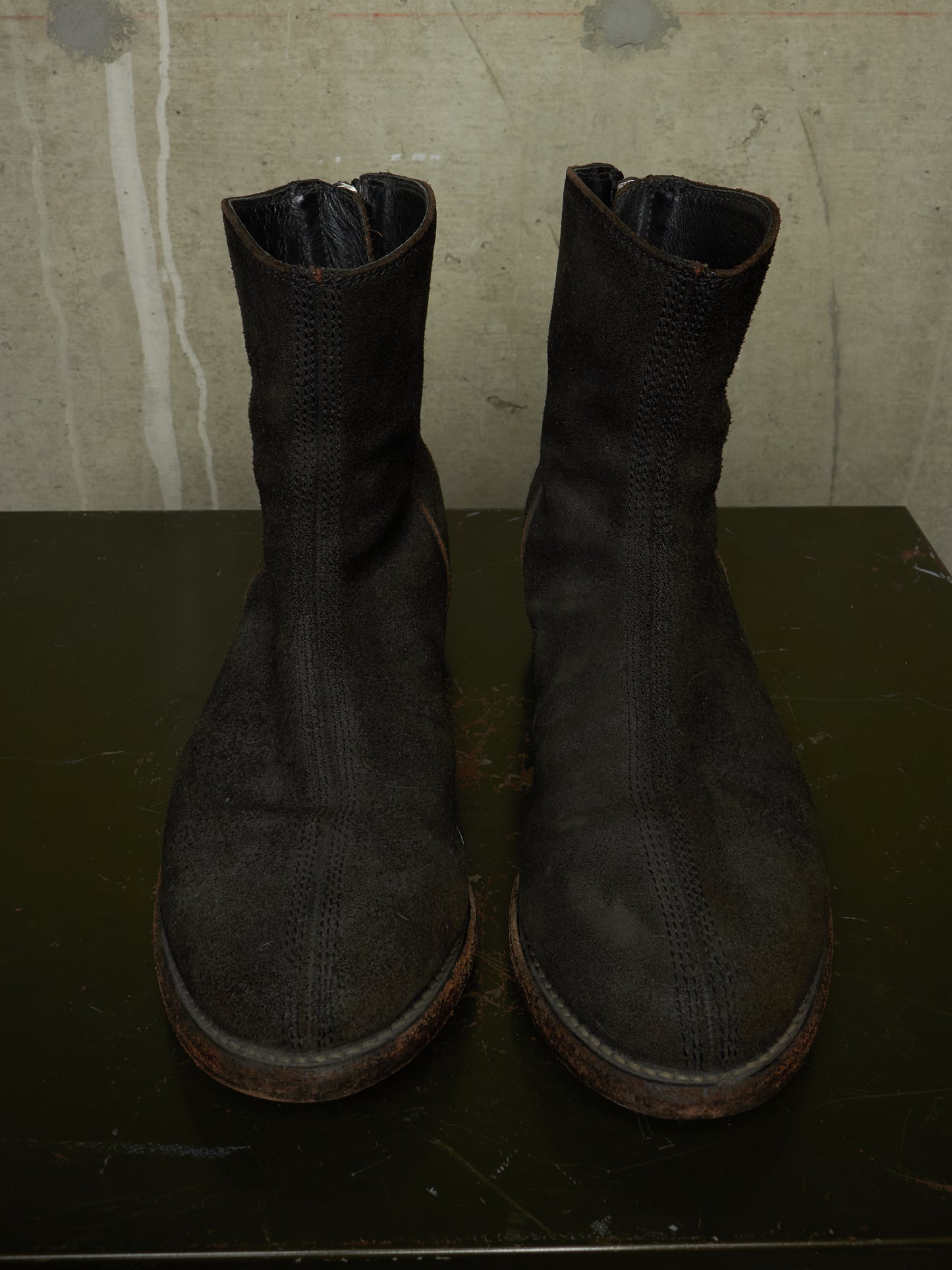 Julius_7 SS10-11 “neurbanvolker;” Reverse Cow Leather Back Zip Boots