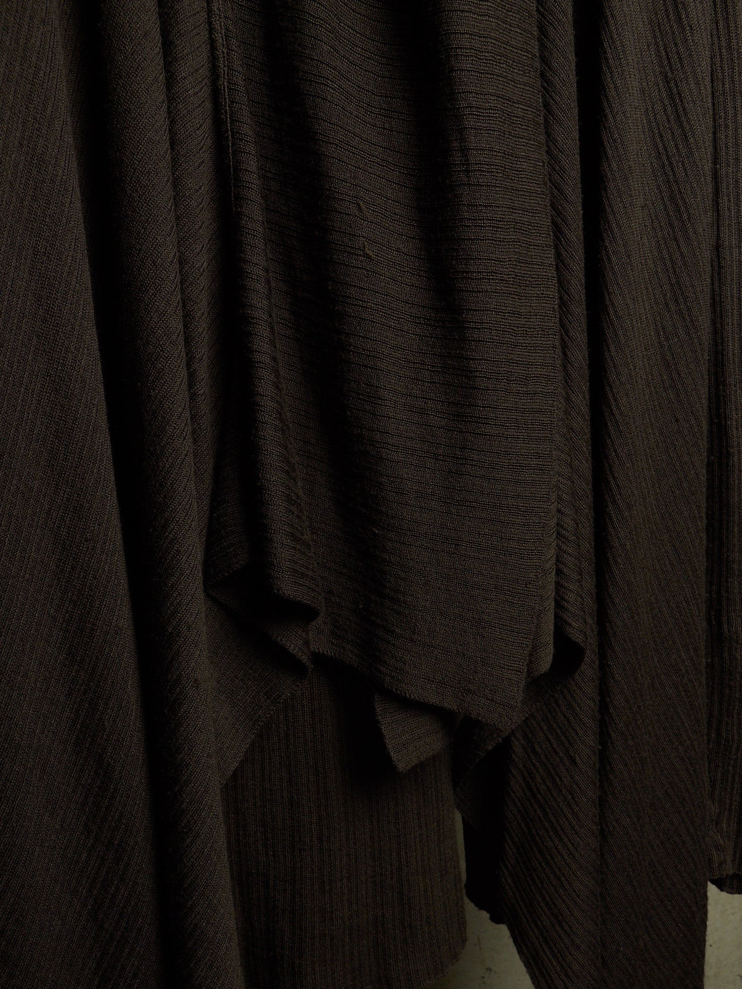 Julius_7 AW07 "UNTITLED;" Dark Khaki Baby Alpaca Mohair Long Cardigan