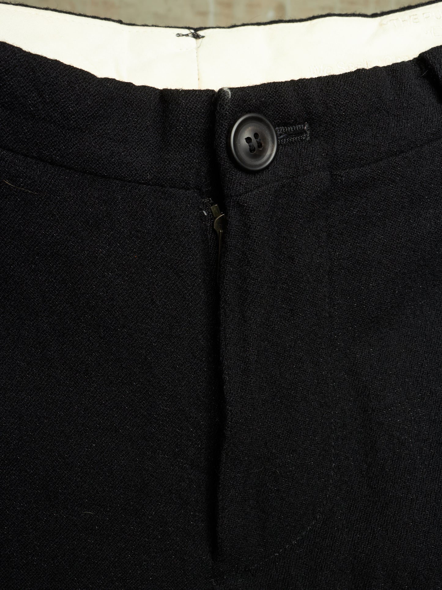 Julius_7 AW07 "UNTITLED;" Metalic Wool Double Layered Shorts Leggings