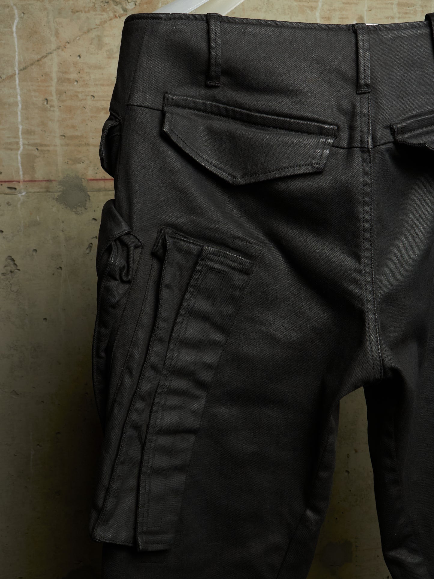 Julius_7 AW16-17 "beast;" Wax Coated Vertical Gas-Mask Cargo Denim