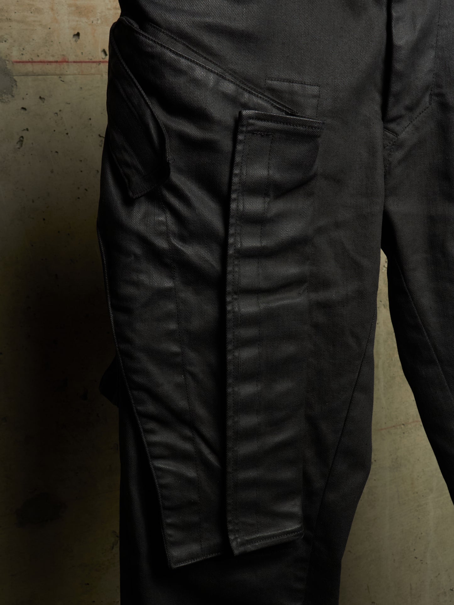 Julius_7 AW16-17 "beast;" Wax Coated Vertical Gas-Mask Cargo Denim