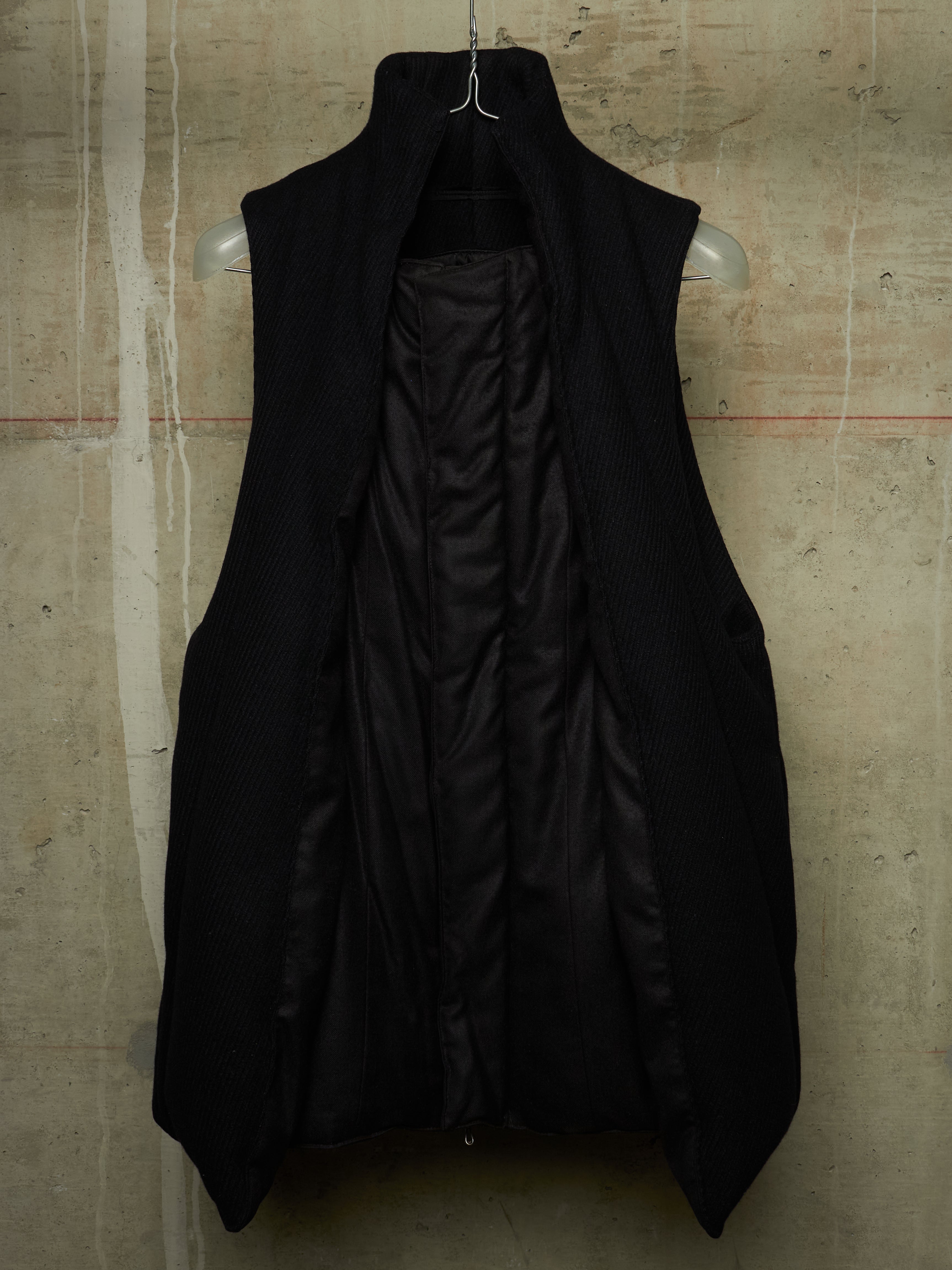 Julius_7 (Julius) Archive Clothing | Artisanal & Avant-Garde