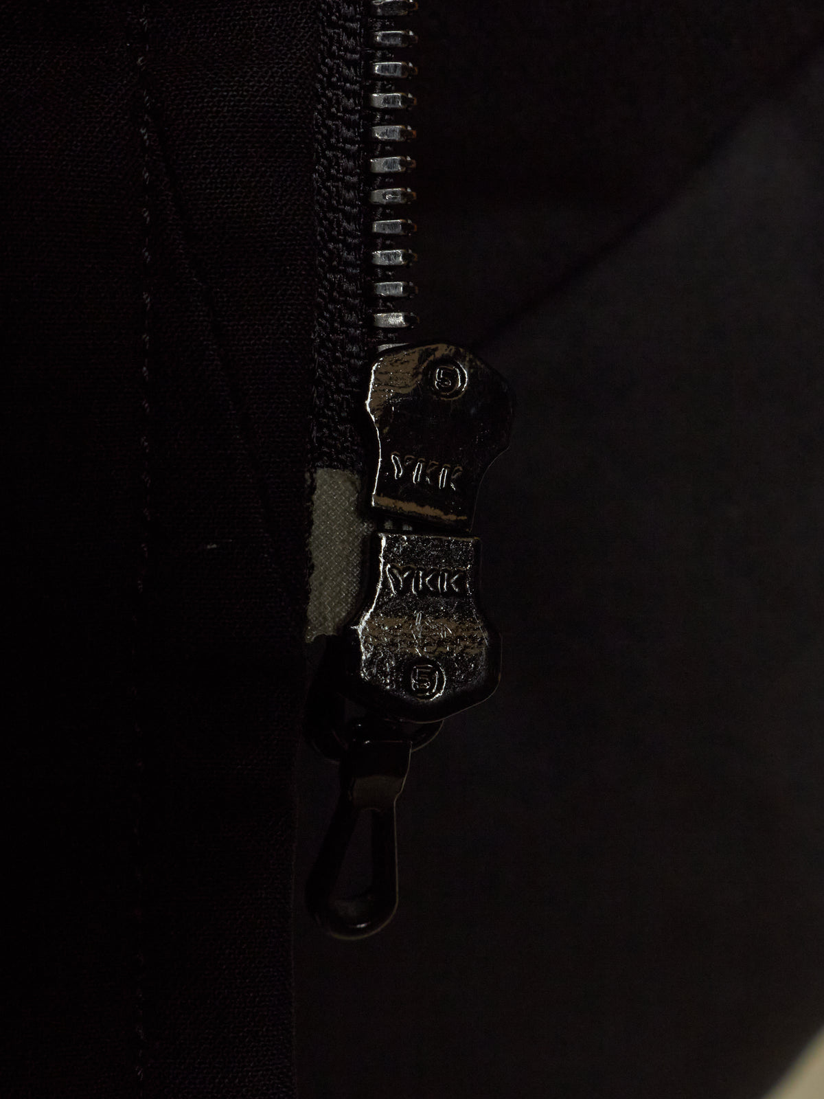 Julius_7 AW16-17 "beast;" Padded Asymmetric Zip Cotton High Neck Jacket