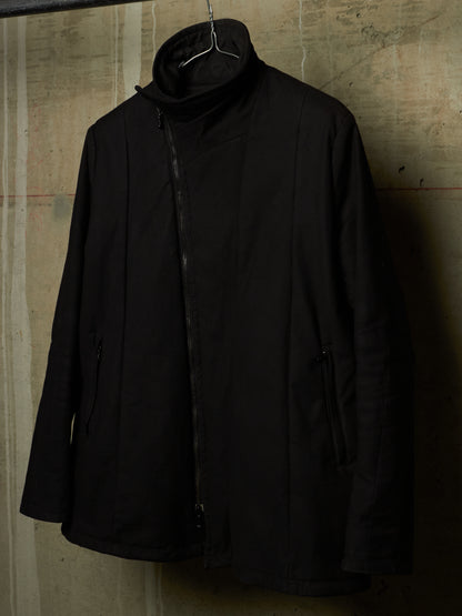 Julius_7 AW16-17 "beast;" Padded Asymmetric Zip Cotton High Neck Jacket