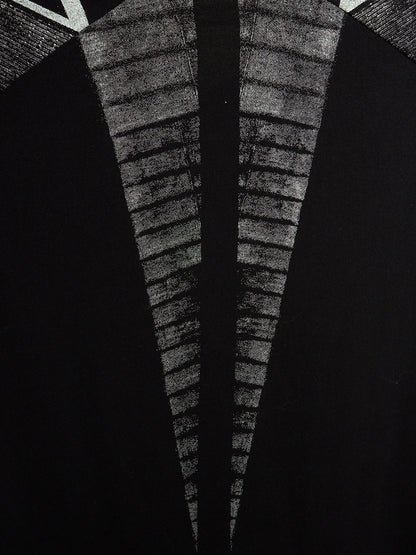 Julius_7 SS15 "prism;" Geometric Graphic Print Longline T-shirt