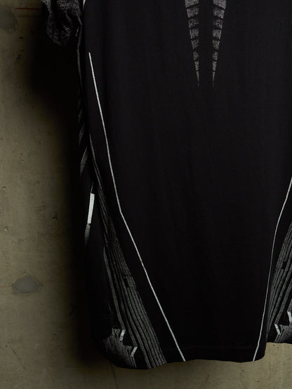 Julius_7 SS15 "prism;" Geometric Graphic Print Longline T-shirt
