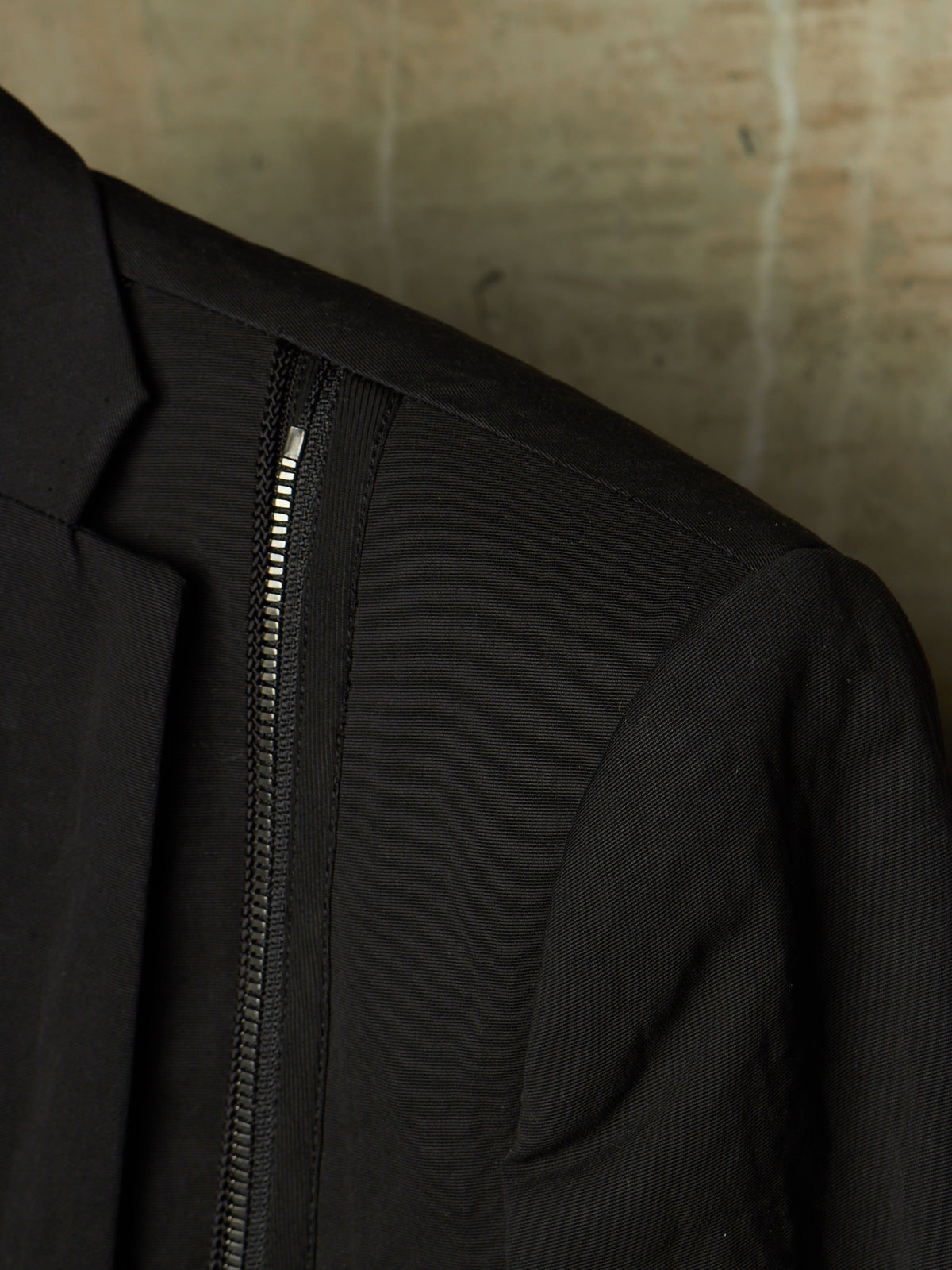 Julius_7 SS23 "_PERMANENT" Black Nylon Cotton Grosgrain Dual Zip Blazer