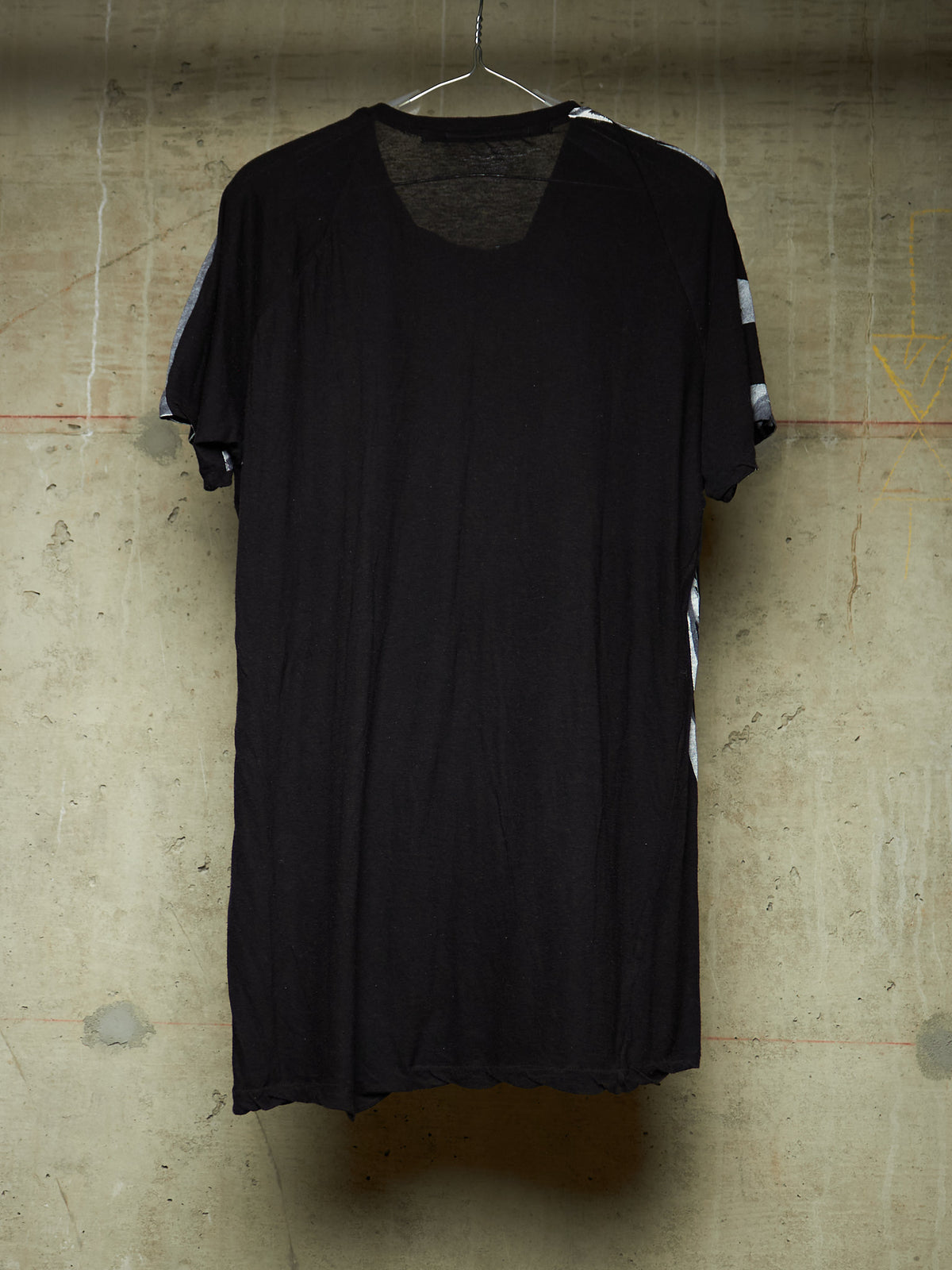 Julius_7 AW14-15 "Glitch;" Vomit Asymmetric Cut Graphic Print T-shirt
