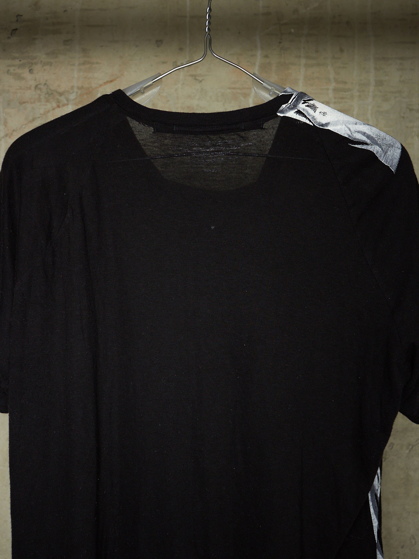Julius_7 AW14-15 "Glitch;" Vomit Asymmetric Cut Graphic Print T-shirt
