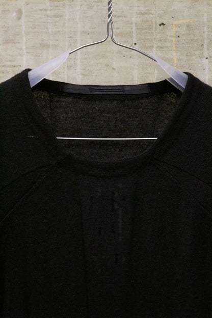 Julius_7 AW14-15 "Glitch:" Wool Silk Box Pleat Raglan Knit Long-sleeves