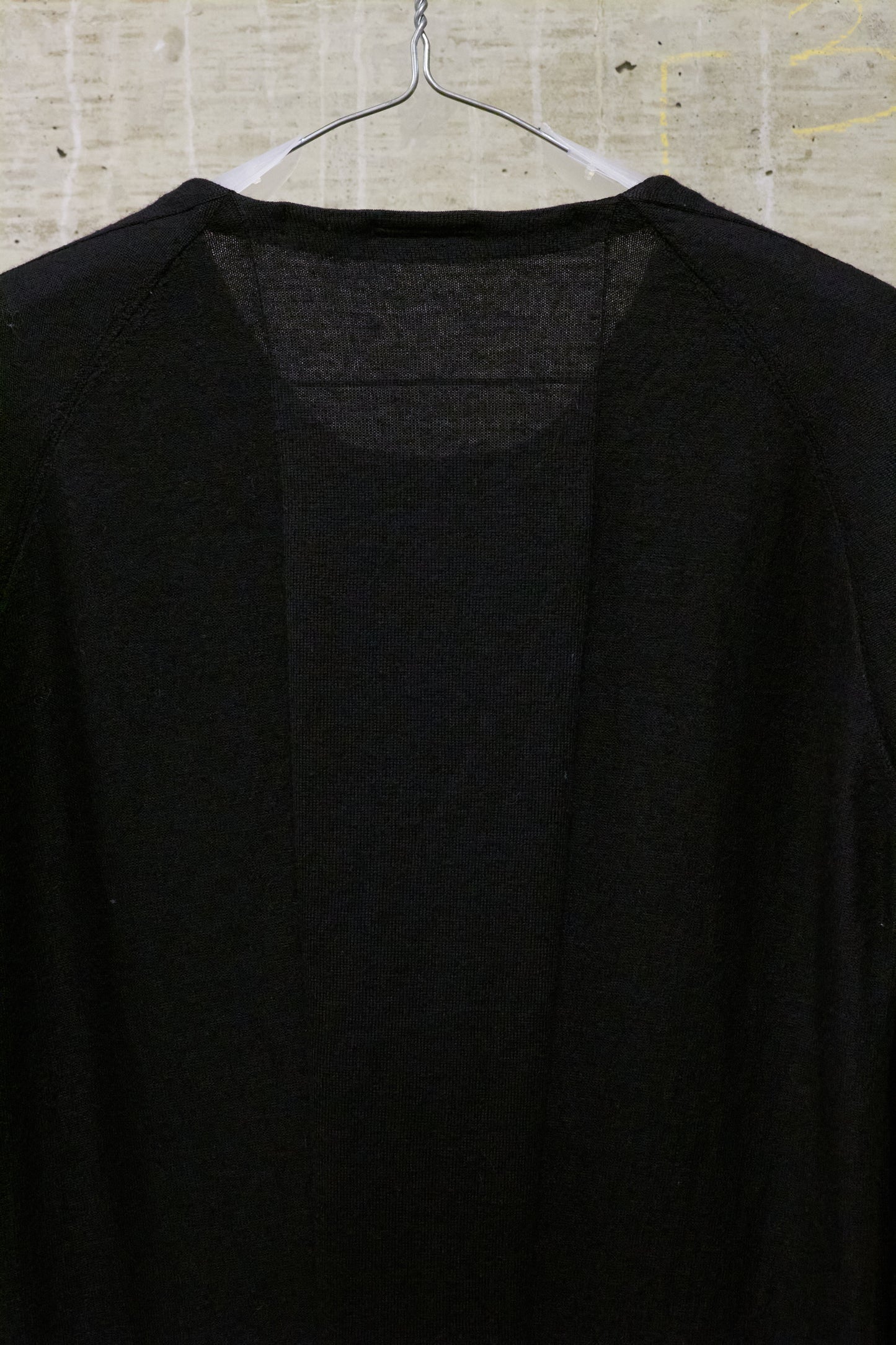 Julius_7 AW14-15 "Glitch:" Wool Silk Box Pleat Raglan Knit Long-sleeves