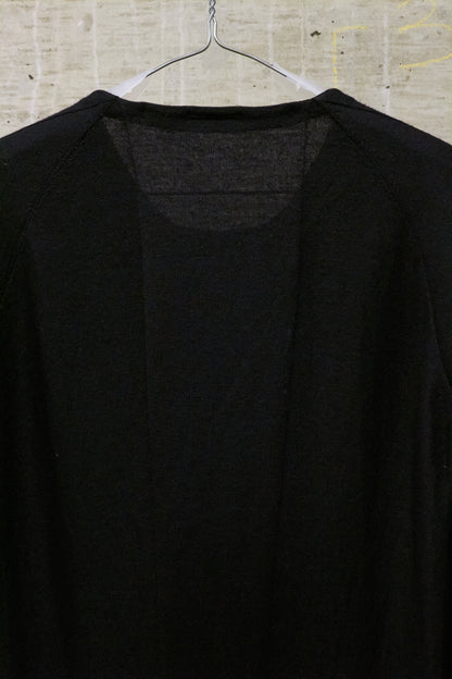 Julius_7 AW14-15 "Glitch:" Wool Silk Box Pleat Raglan Knit Long-sleeves