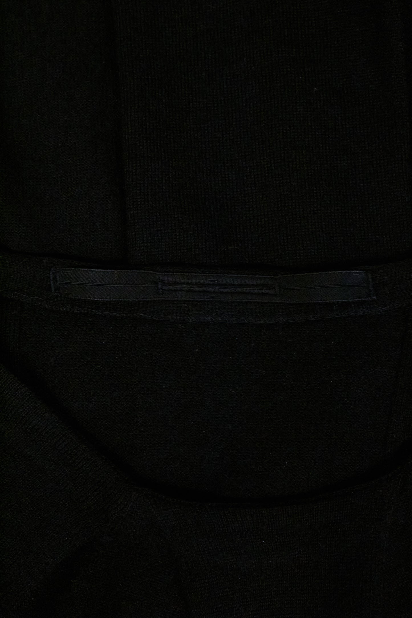 Julius_7 AW14-15 "Glitch:" Wool Silk Box Pleat Raglan Knit Long-sleeves