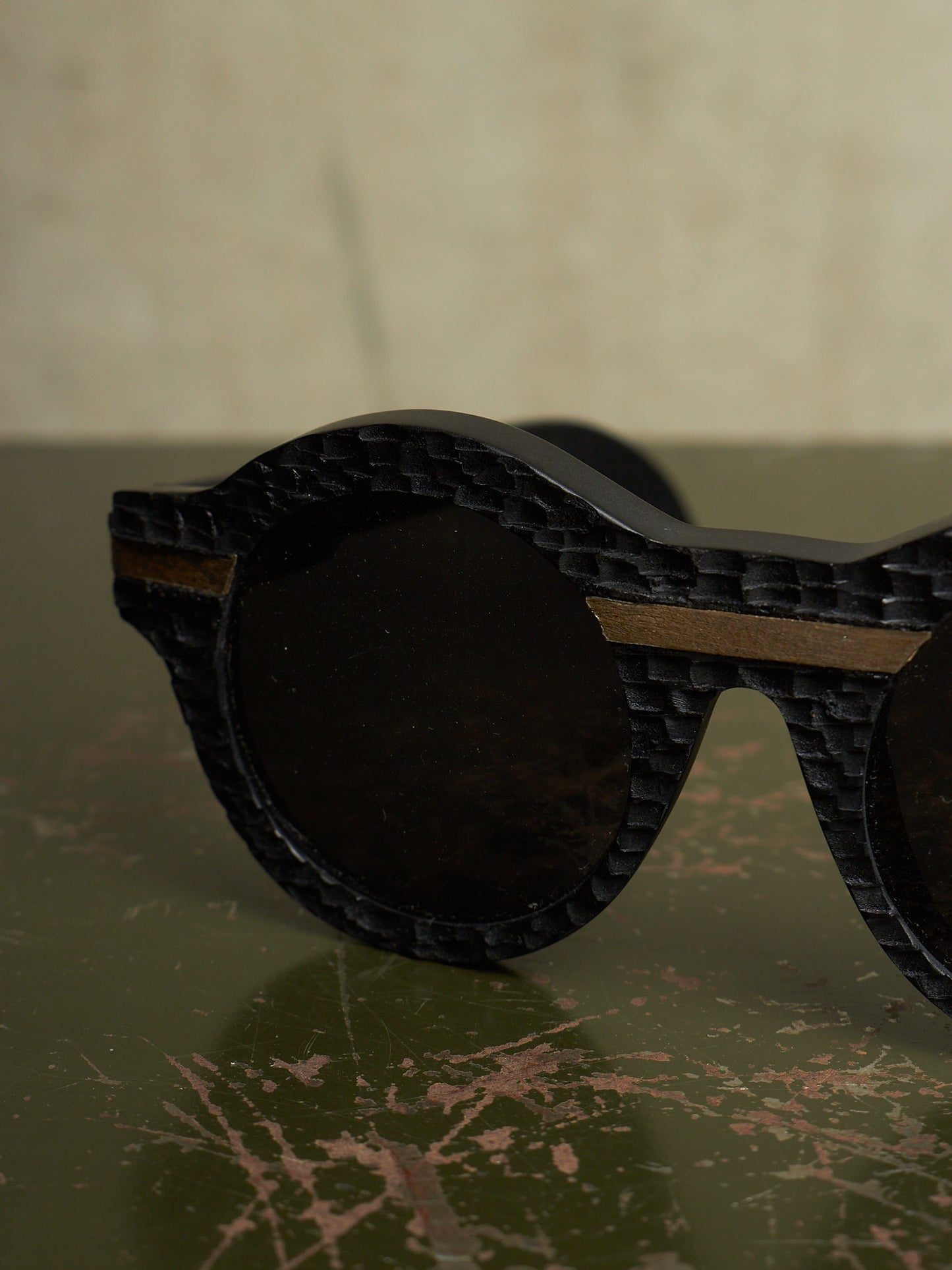 KUBORAUM x Julius_7 'Maske A1 BM ES' Burnt Leather Round Lens Sunglasses