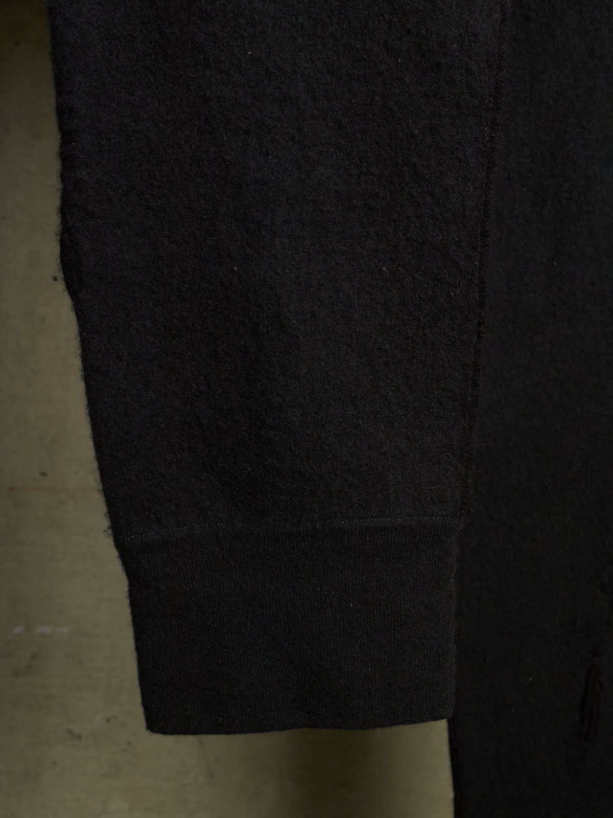 Label Under Construction ‘40YMPN74’ Distressed Lunar Cashmere Joggers