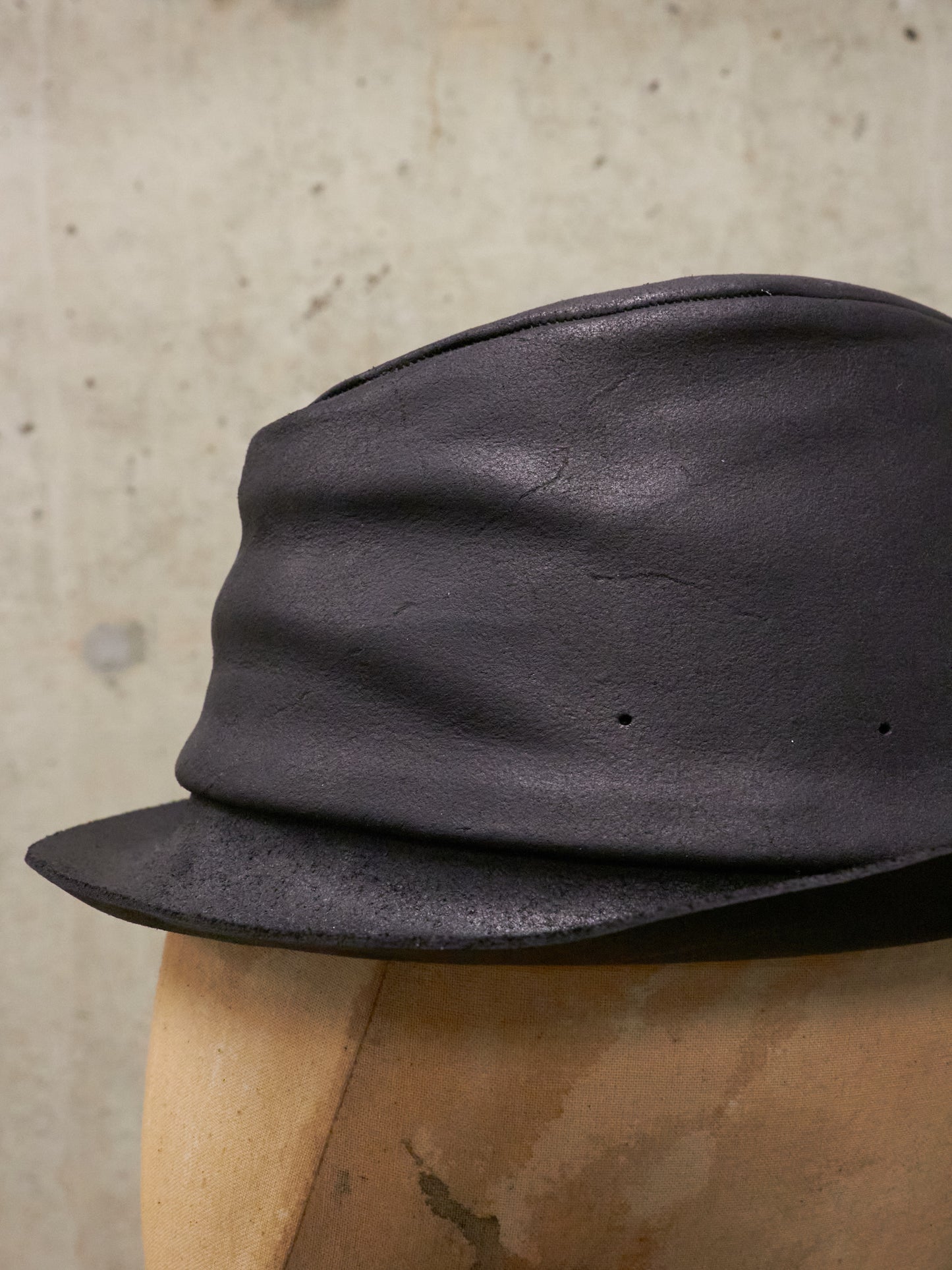 LAYER-0 SS24 'H2' Black Reverse Horse Leather Short Brimmed Hat
