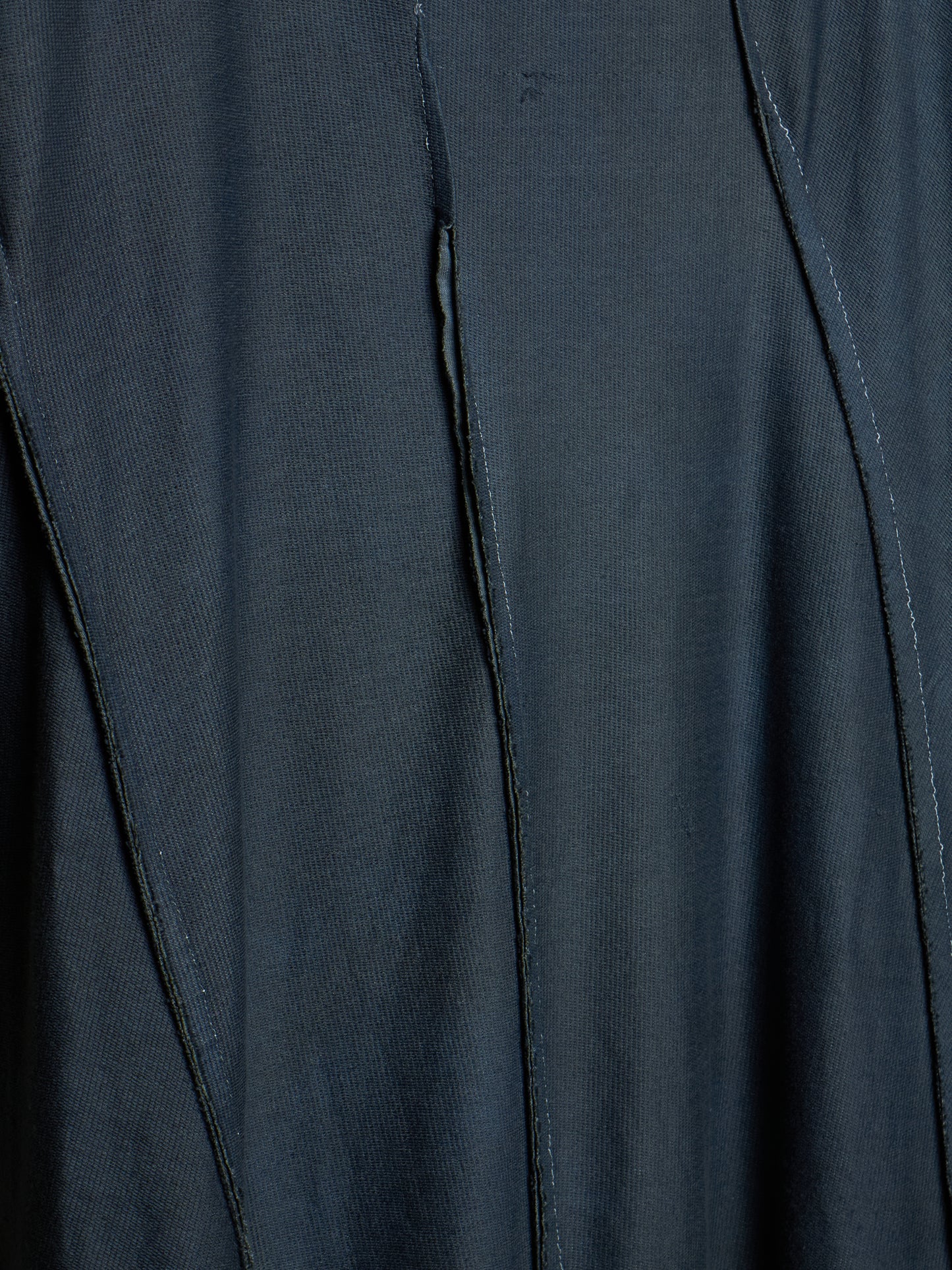 LEON EMANUEL BLANCK 'DIS-MT/01' Patina Blue Eco Stretch Jersey Distortion Reversible T-shirt
