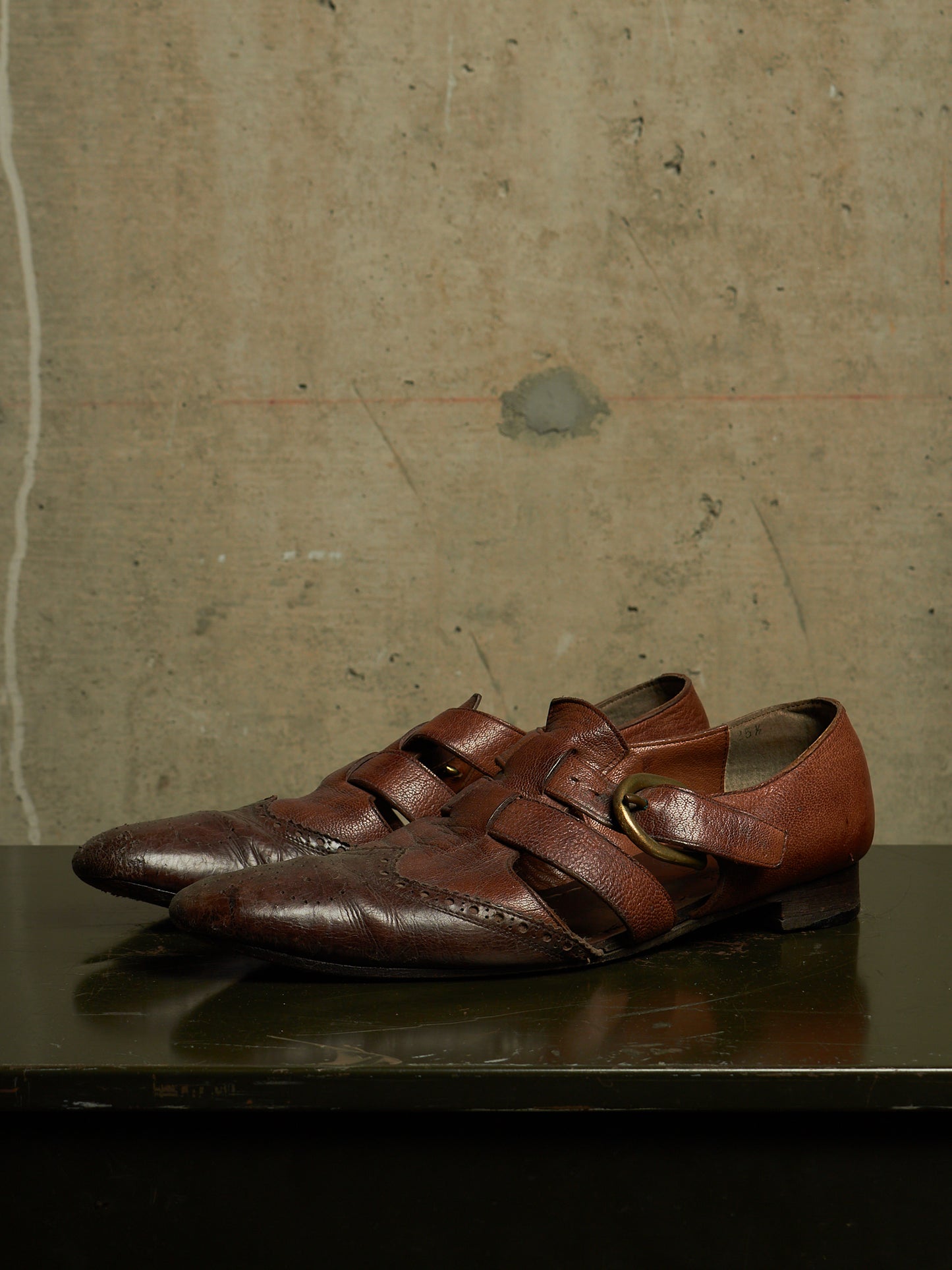 MiharaYasuhiro 00s Brown Goat Leather Brogue Buckle Cut-out Derbies