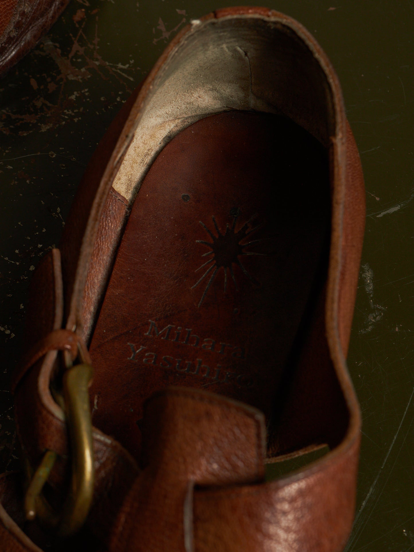 MiharaYasuhiro 00s Brown Goat Leather Brogue Buckle Cut-out Derbies