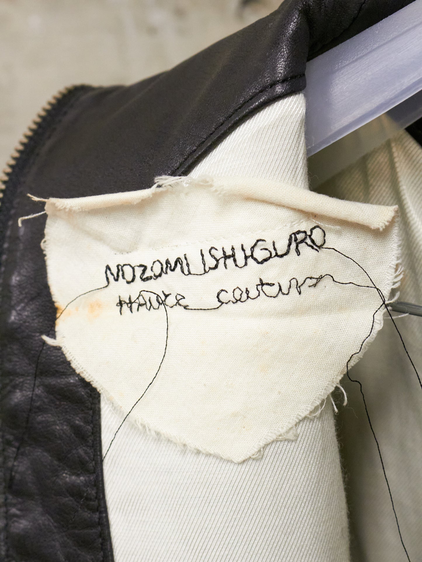 Nozomi Ishiguro HAUTE COUTURE AW12-13 Asymmetric Overlock High-Neck Spiral Zip Lambskin Leather Coat