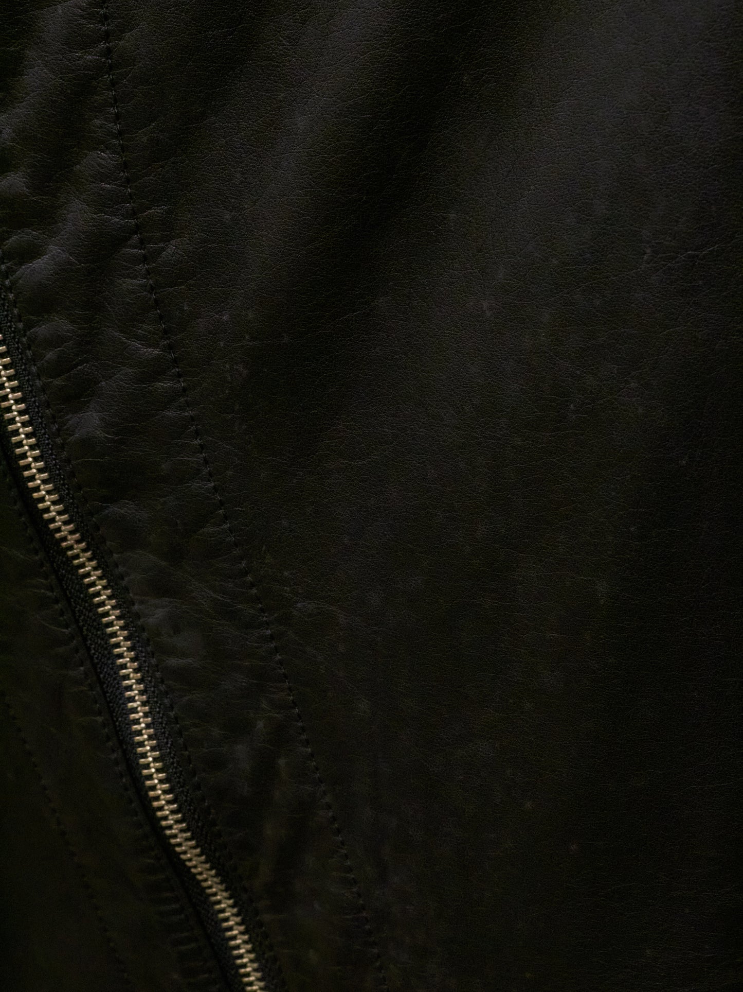 Nozomi Ishiguro HAUTE COUTURE AW12-13 Asymmetric Overlock High-Neck Spiral Zip Lambskin Leather Coat